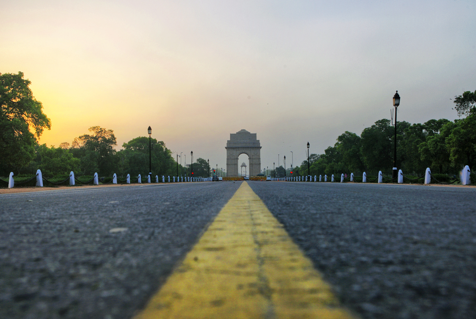 Canon EOS-1Ds Mark III sample photo. India gate || new delhi winter morning photography