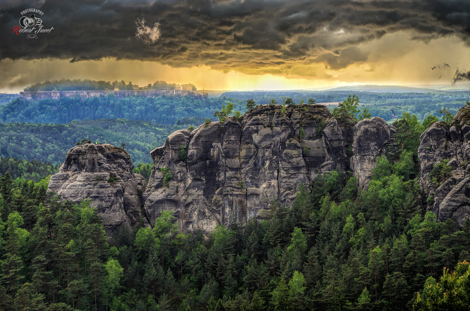 Pentax smc DA 55-300mm F4.0-5.8 ED sample photo. Blick in richtung königstein photography