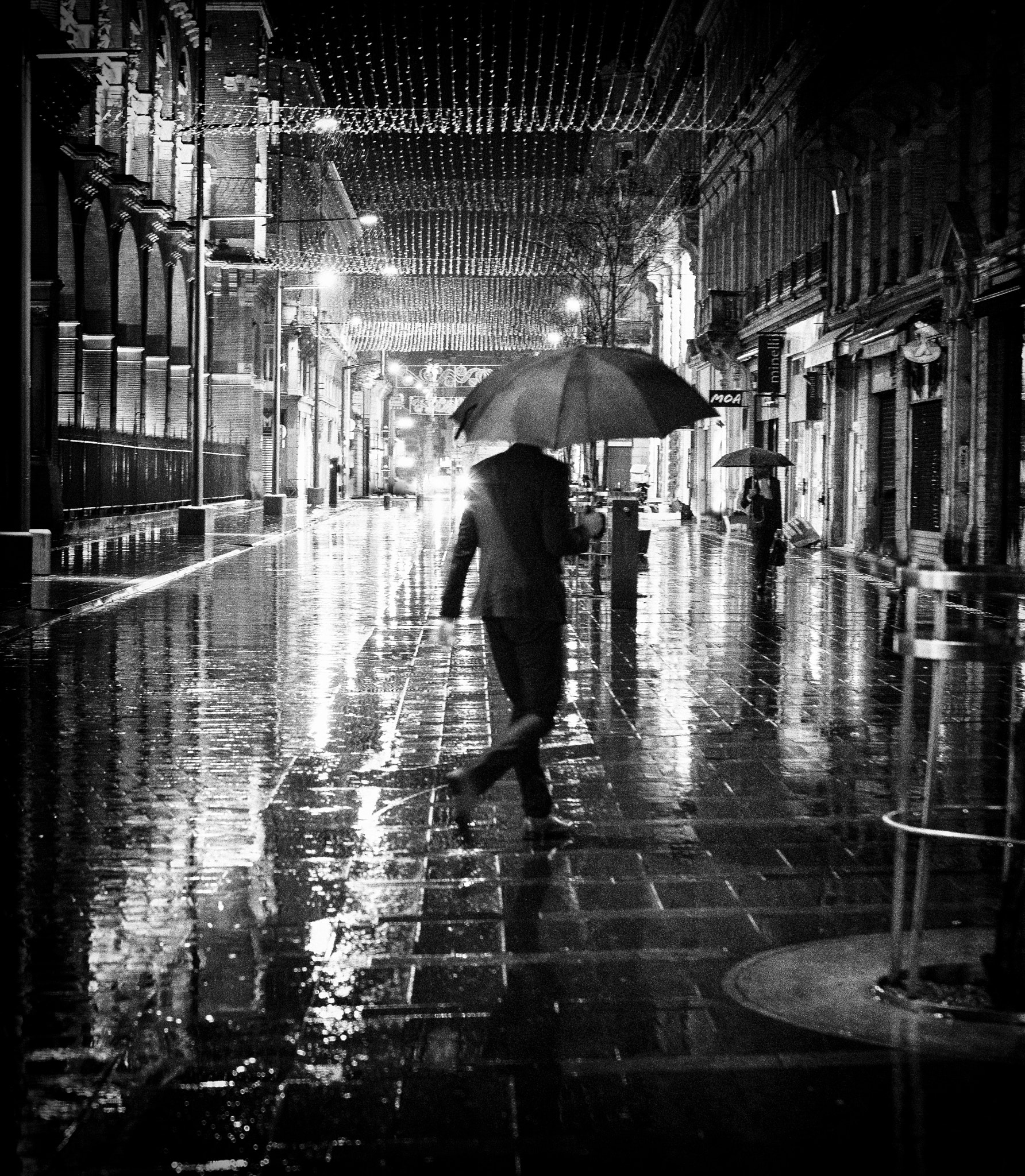 E 50mm F1.4 sample photo. Rainy night photography