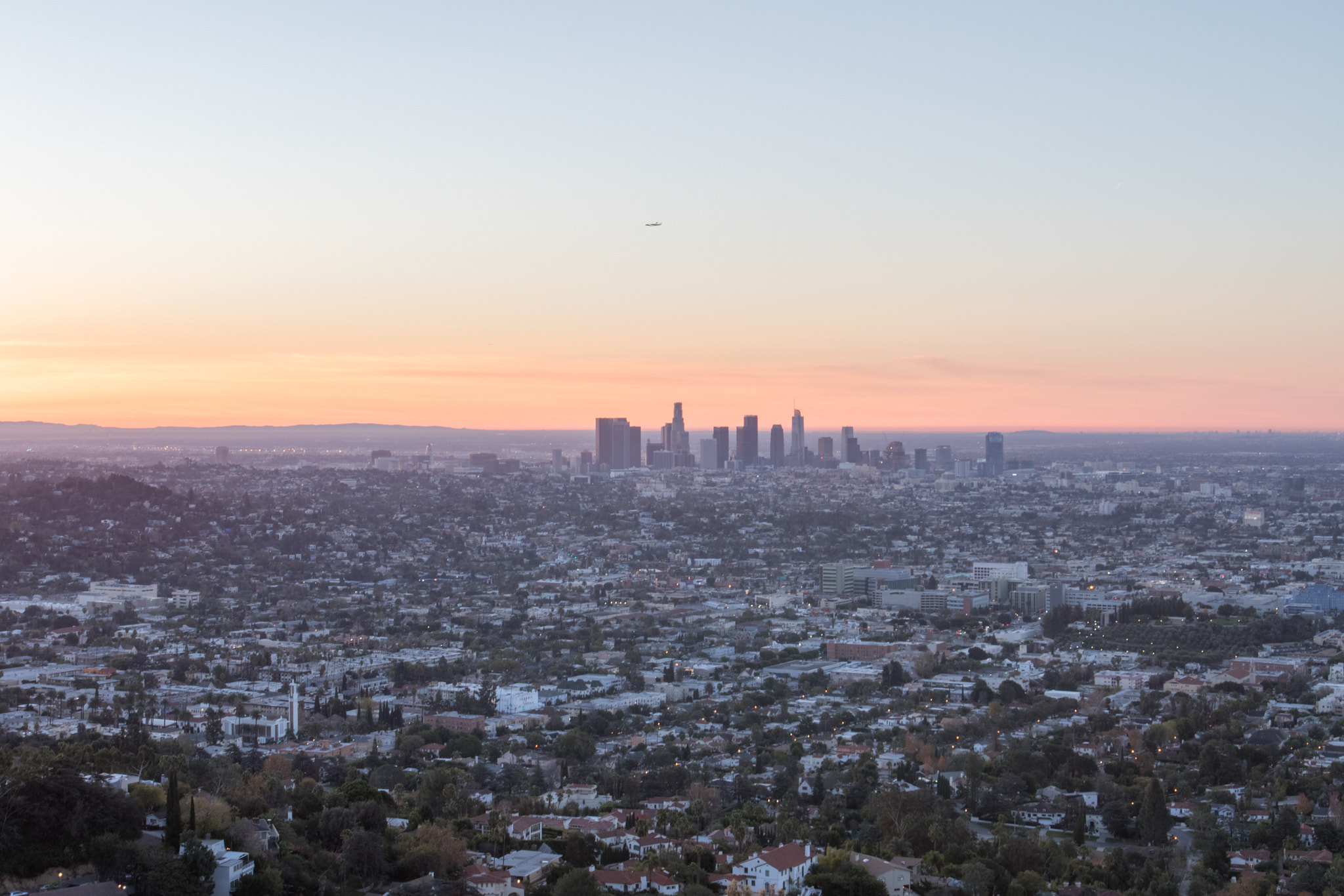 Canon EOS 7D Mark II sample photo. Griffth park observatory sunrise photography