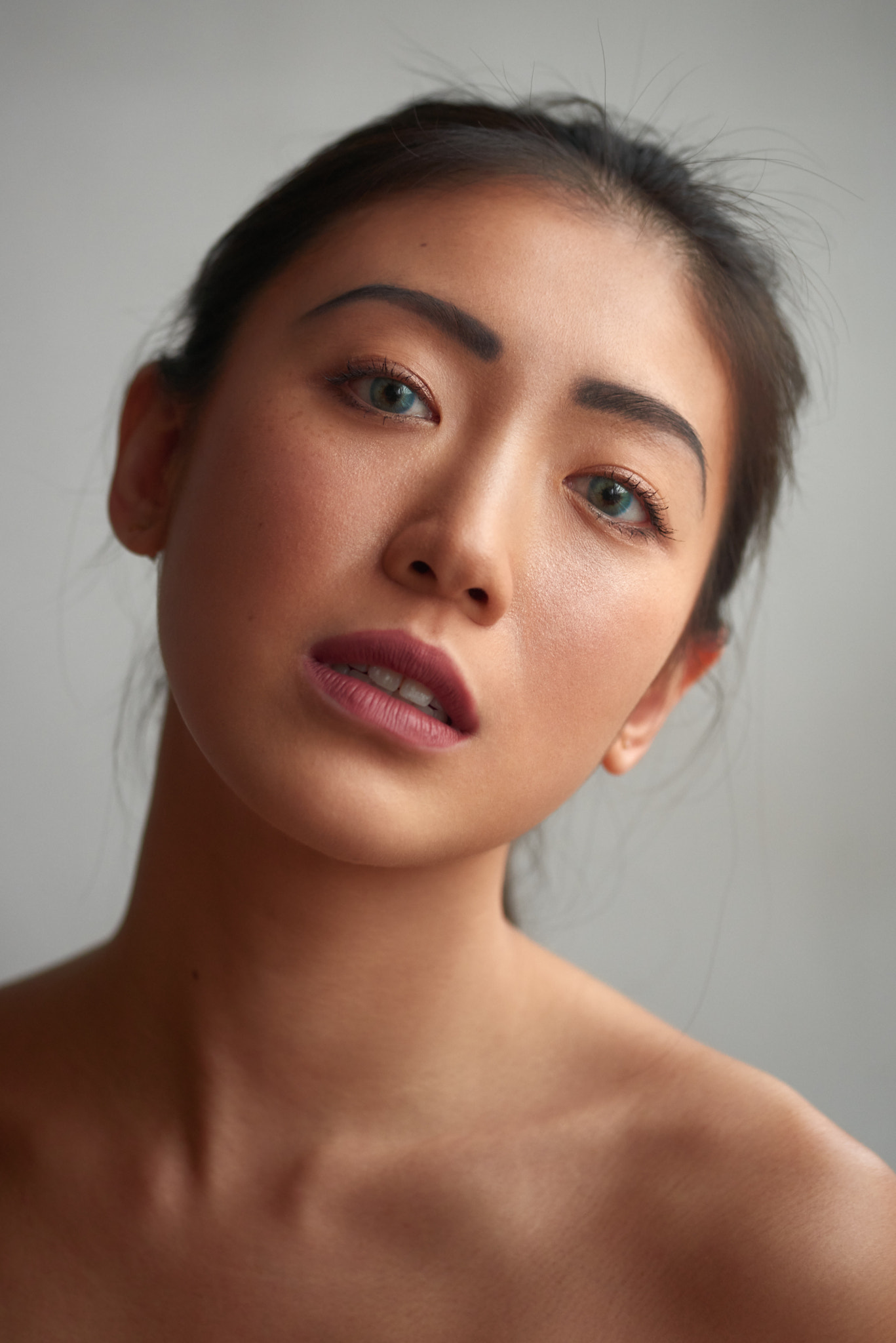 Sigma 105mm F2.8 EX DG OS HSM sample photo. Soft light with minerva photography
