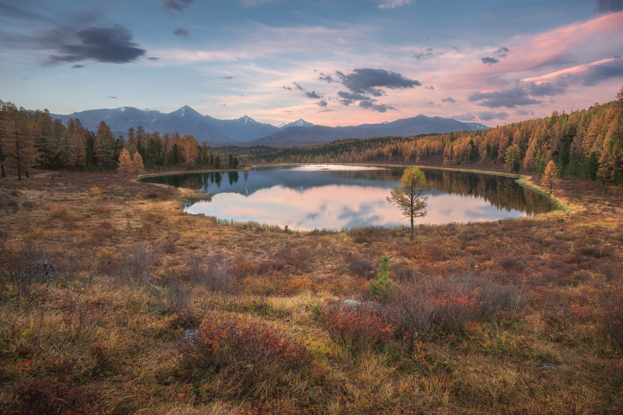 Canon EF 24-70mm F2.8L II USM sample photo. Kidelu lake photography