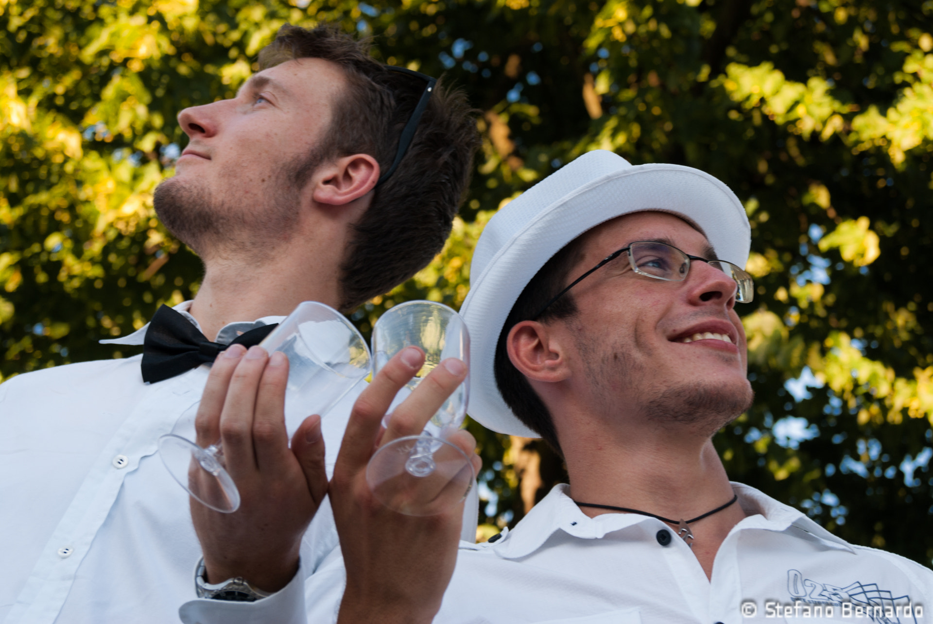 Sony Alpha DSLR-A230 + Sony DT 18-55mm F3.5-5.6 SAM sample photo. Il brindisi photography