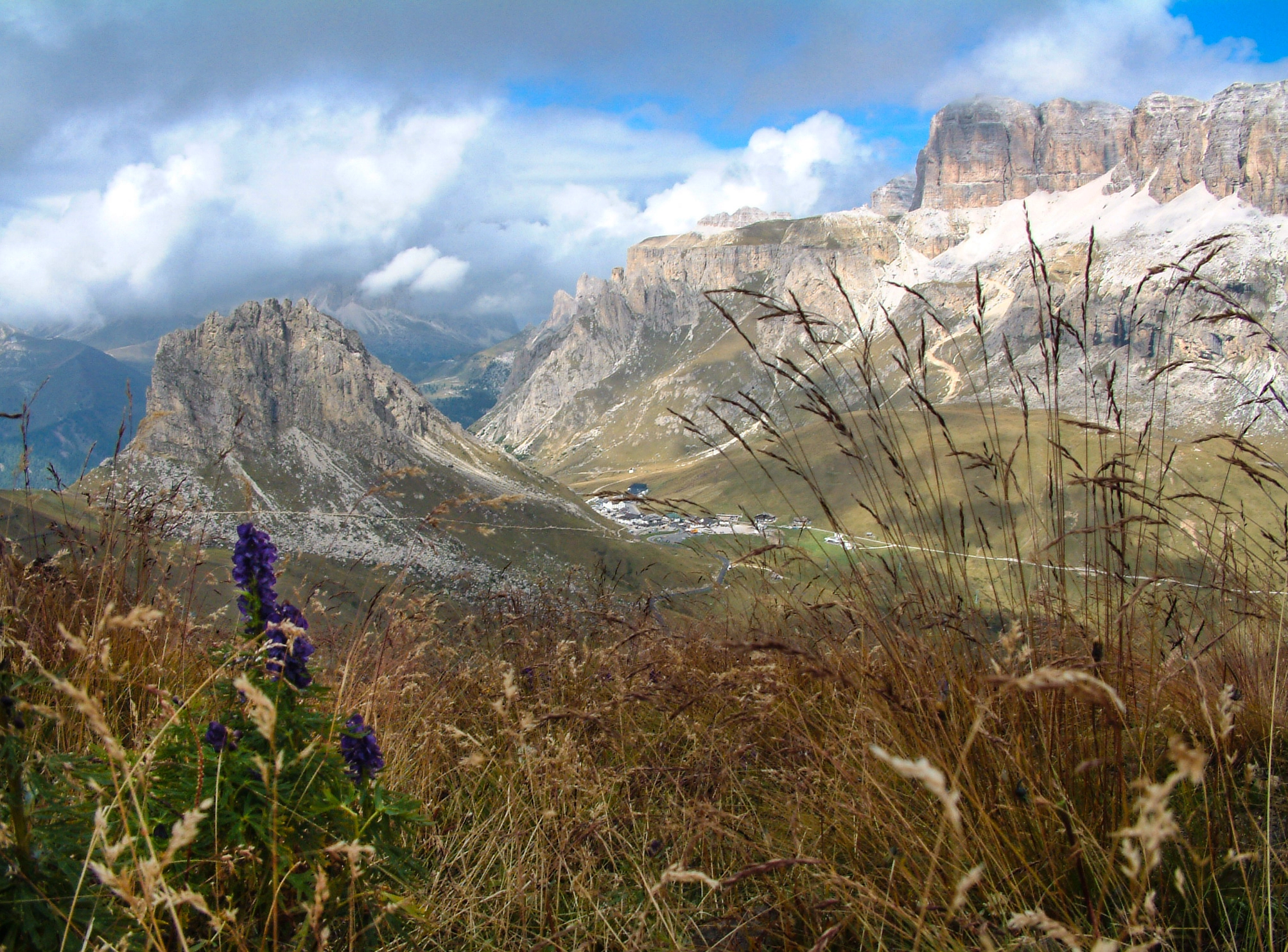 Fujifilm FinePix6900ZOOM sample photo. Dolomites photography