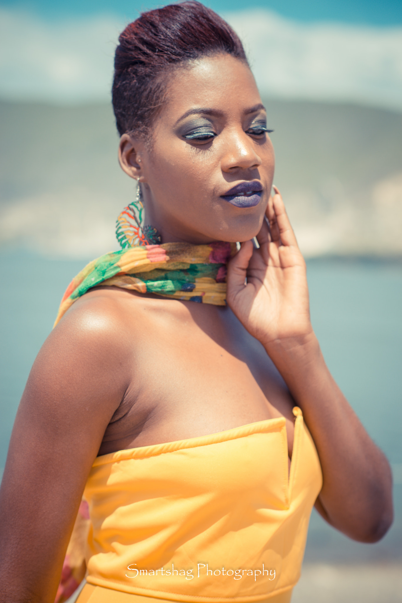 Nikon D610 + Nikon AF-S Nikkor 85mm F1.4G sample photo. Colours of fashion photography