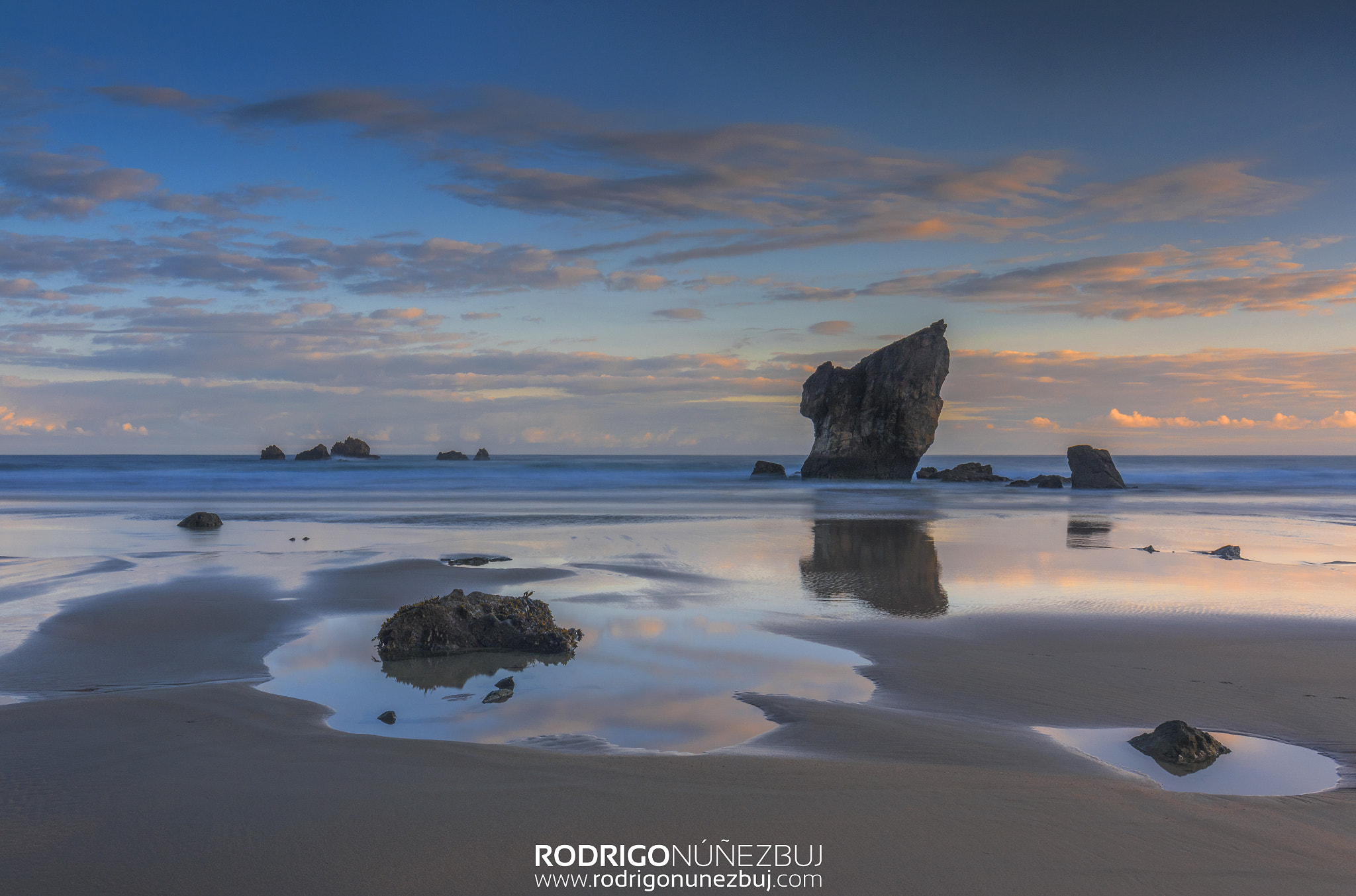 Canon EF 16-35mm F4L IS USM sample photo. Las almas de las islas photography
