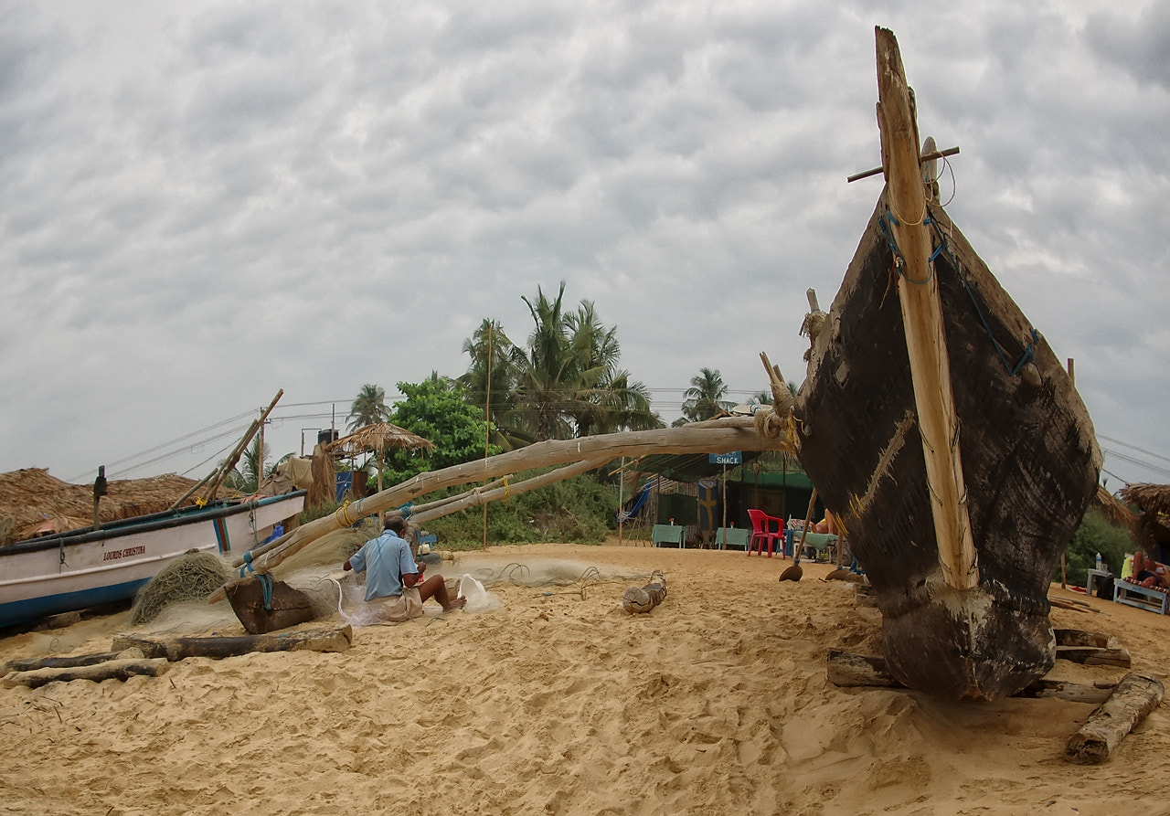 Samsung/Schneider D-XENON 18-55mm F3.5-5.6 sample photo. Fisherman. photography