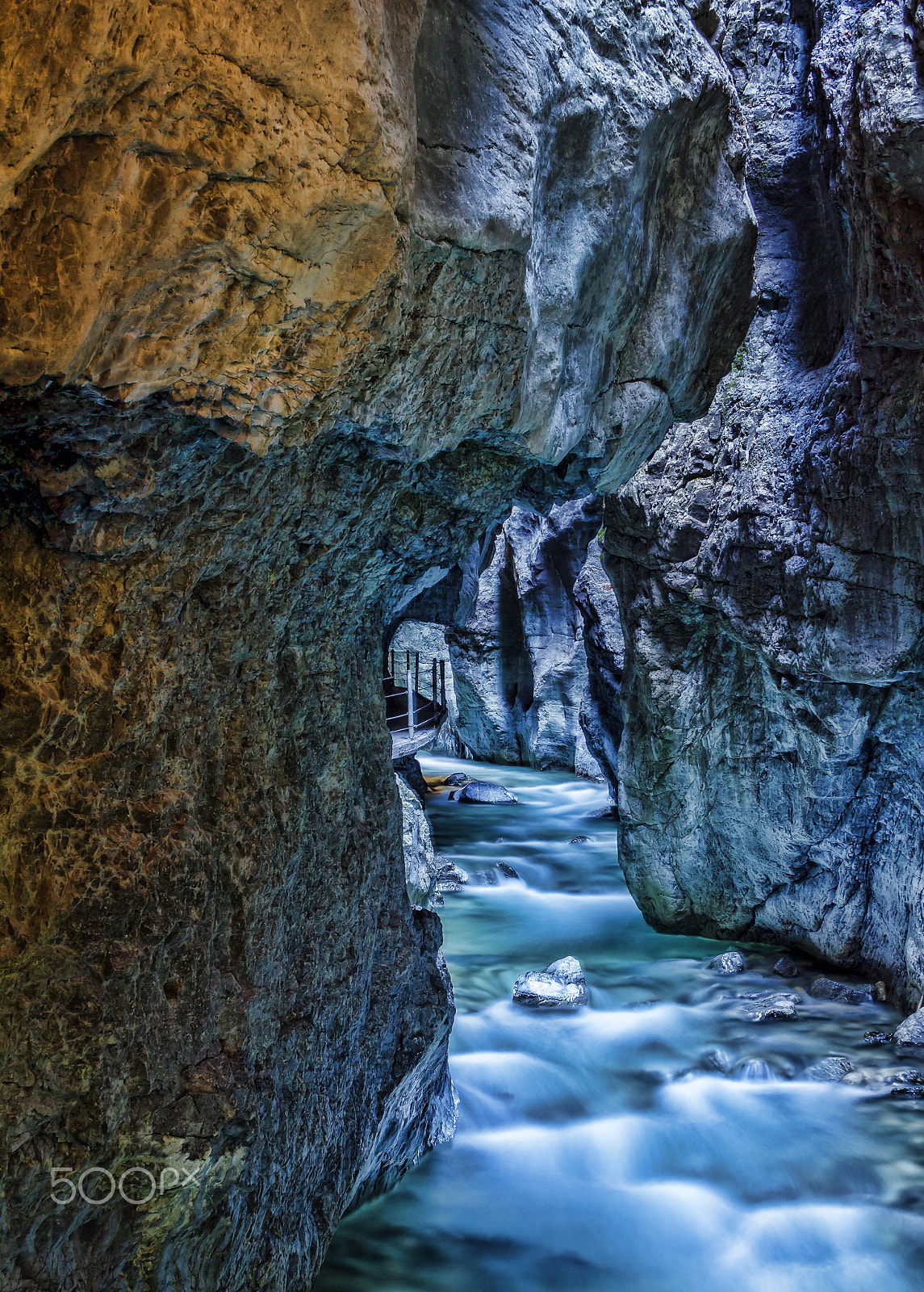 Canon EF-S 18-55mm F3.5-5.6 II sample photo. Partnachklamm photography