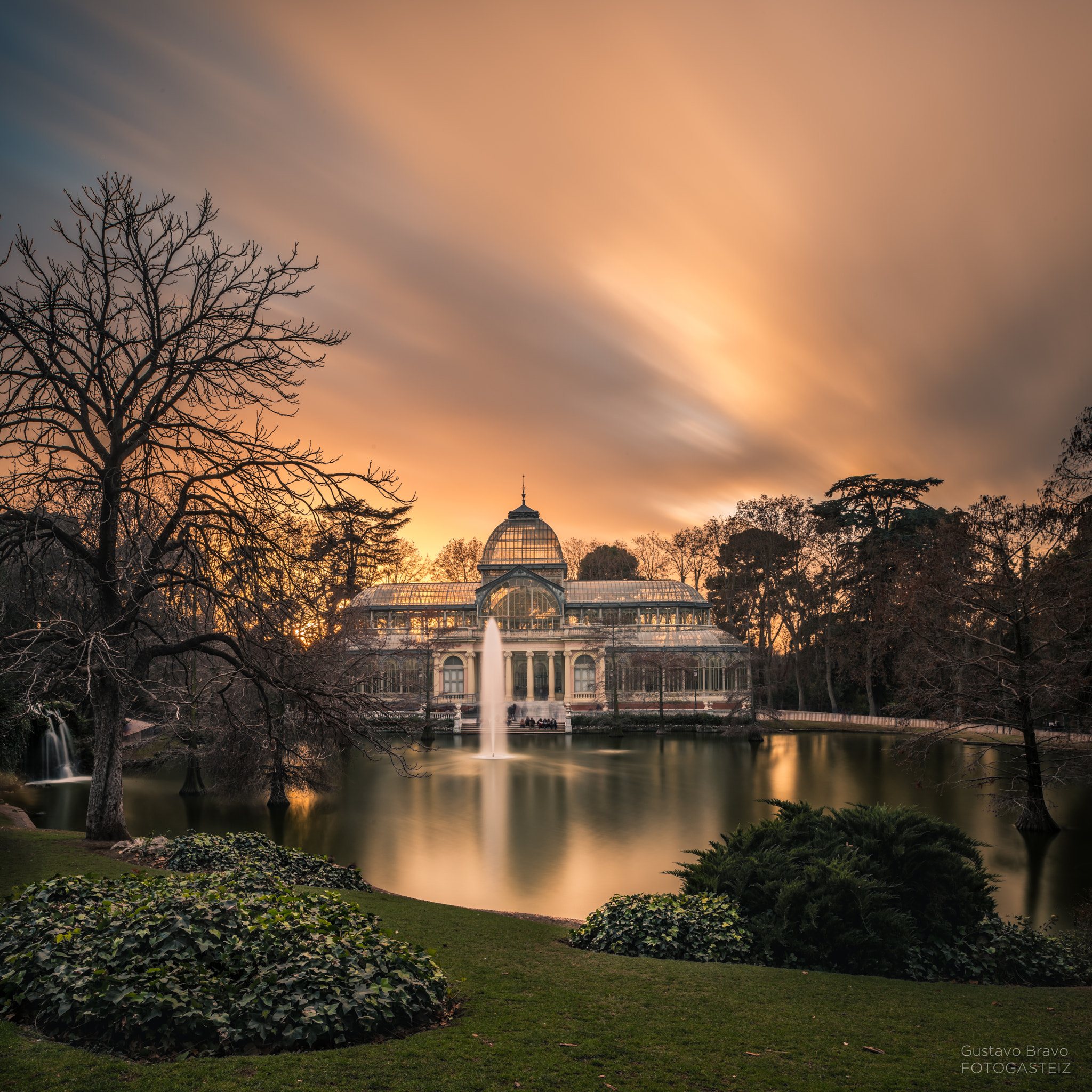 Nikon D810 sample photo. Serie 'lugar' - palacio de cristal (madrid) photography