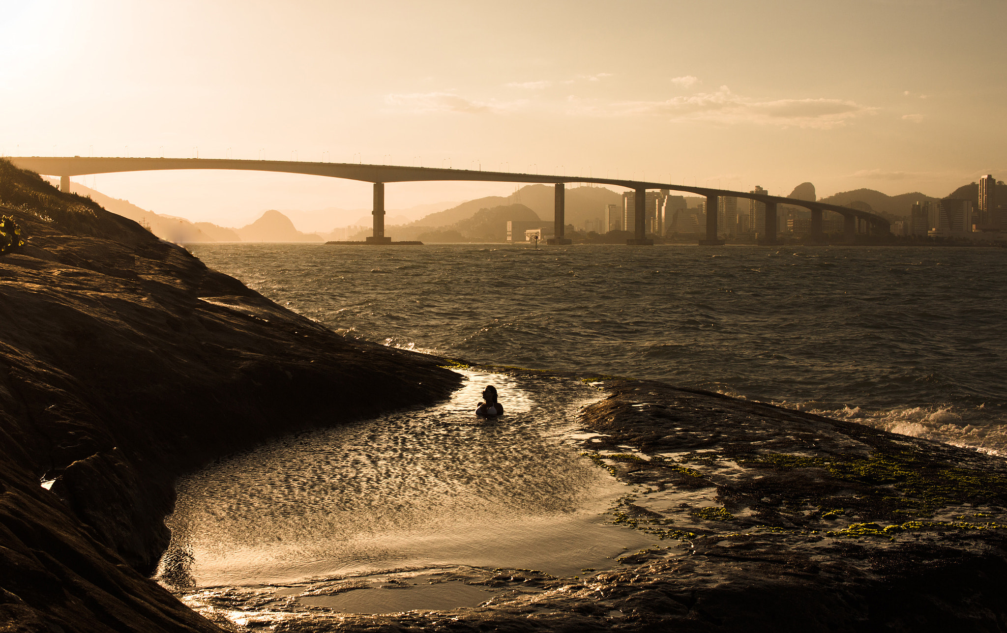 Canon EF-S 24mm F2.8 STM sample photo. Editar photography