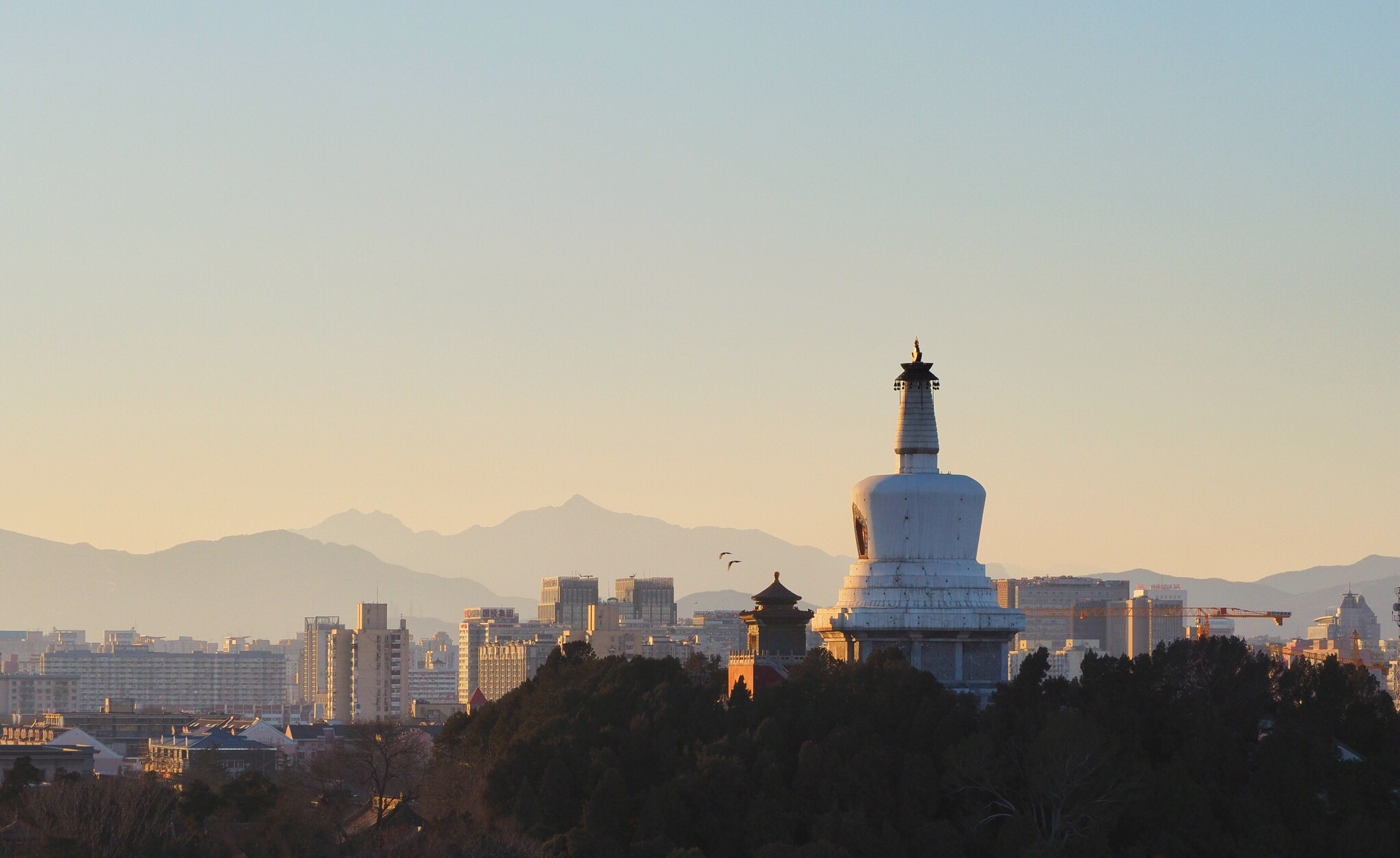 Olympus OM-D E-M5 II sample photo. Beijing white pagoda photography