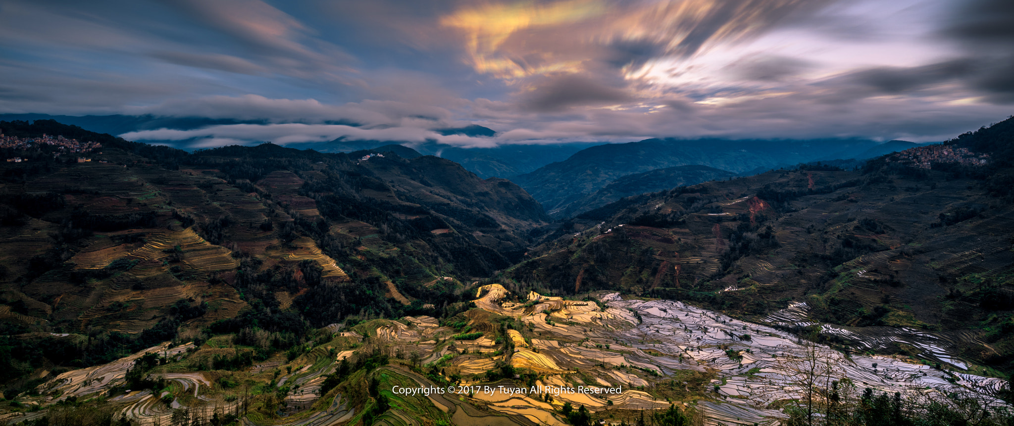 Canon EOS 5DS R + Canon EF 300mm f/2.8L sample photo. 山，一重重。水，一重重。山重水复又一重。云，一重重。雾，一重重。云蒸雾缭还一重。红尘滚滚八万里，相片照得几百张，看着喜，理着乱，平添许多愁… photography