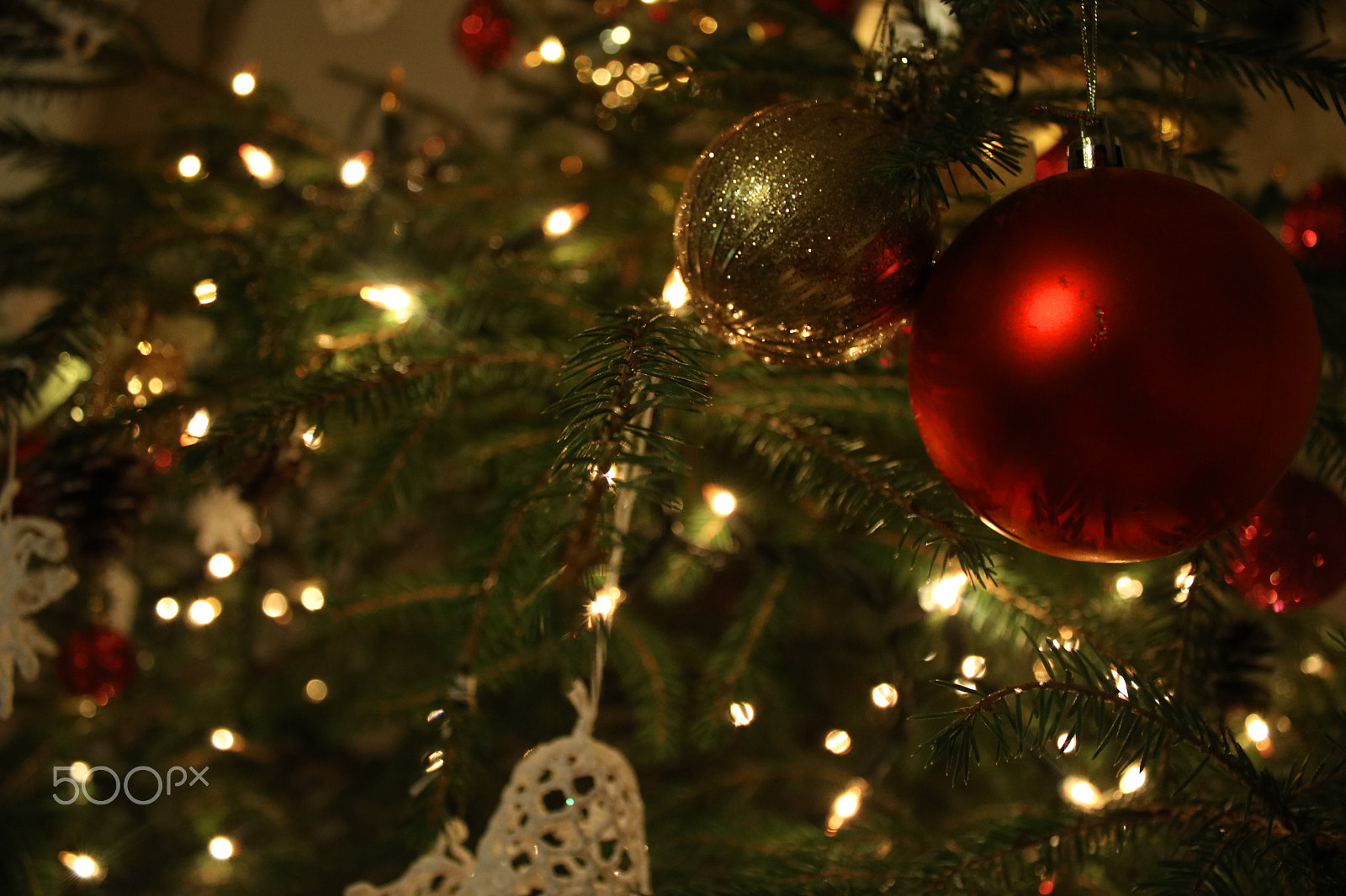 Canon EOS 760D (EOS Rebel T6s / EOS 8000D) sample photo. Christmas tree photography