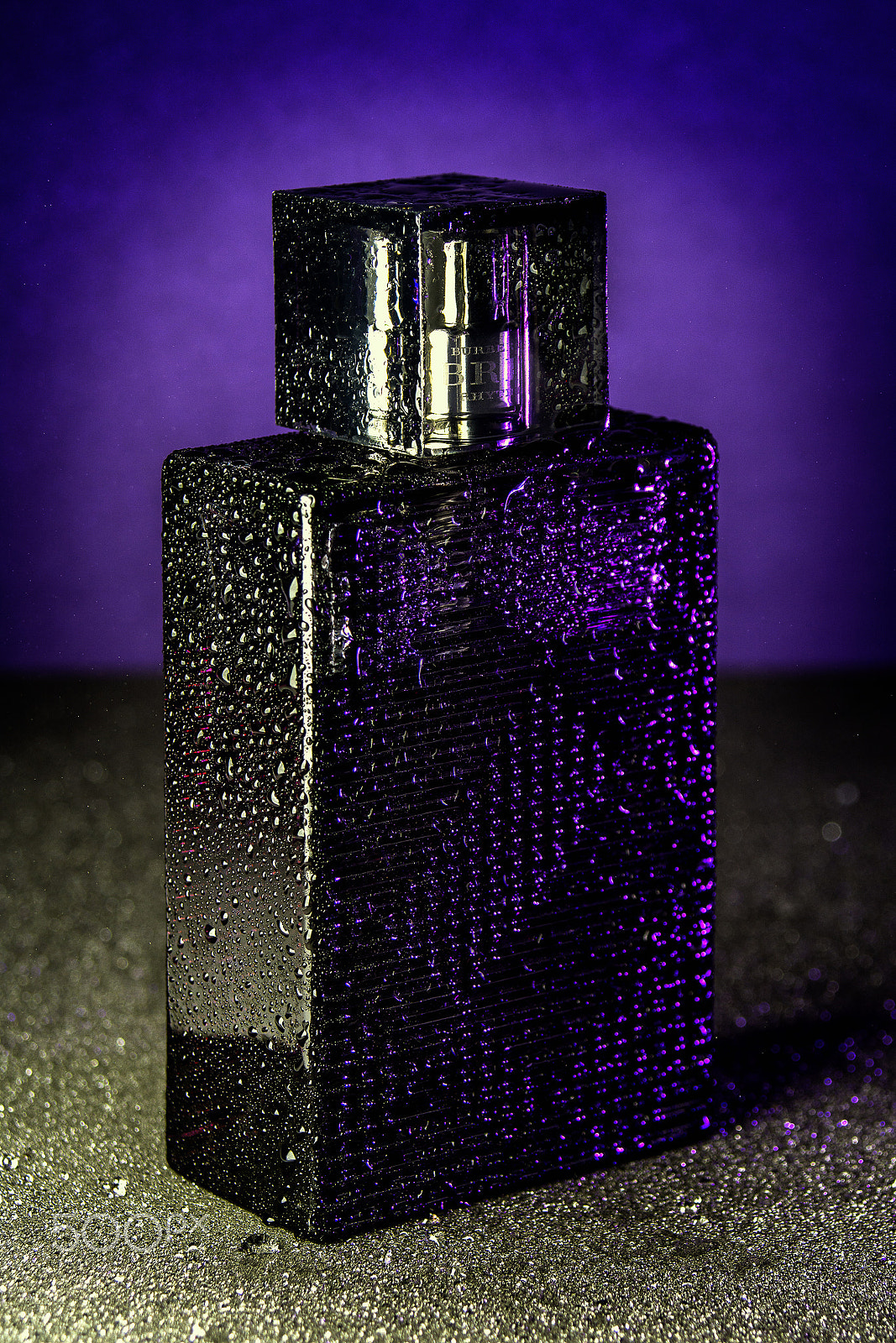 AF Zoom-Nikkor 28-80mm f/3.3-5.6G sample photo. Burberry brit rhythm photography
