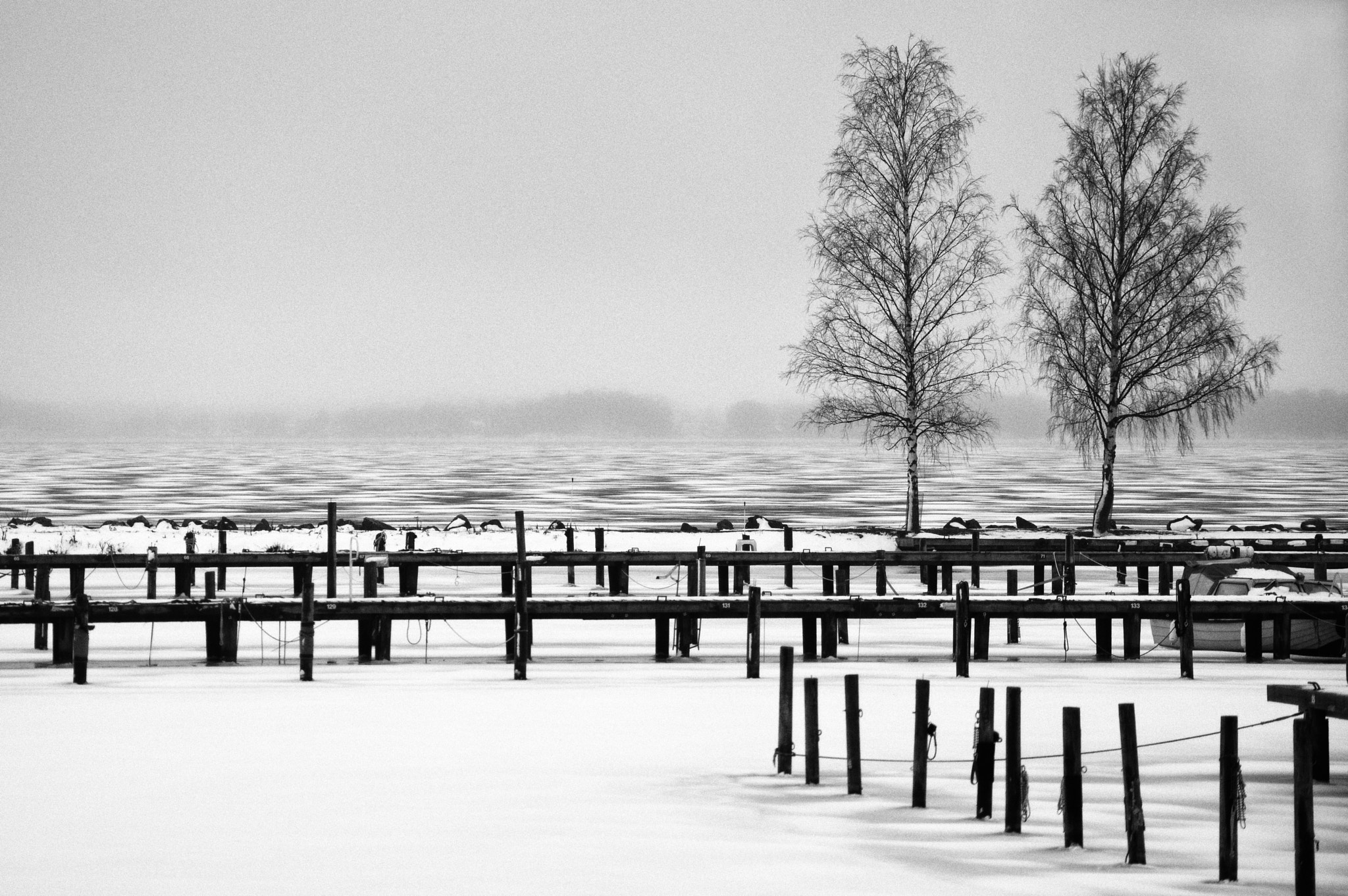 Pentax smc DA 55-300mm F4.0-5.8 ED sample photo. Winter at the marina photography