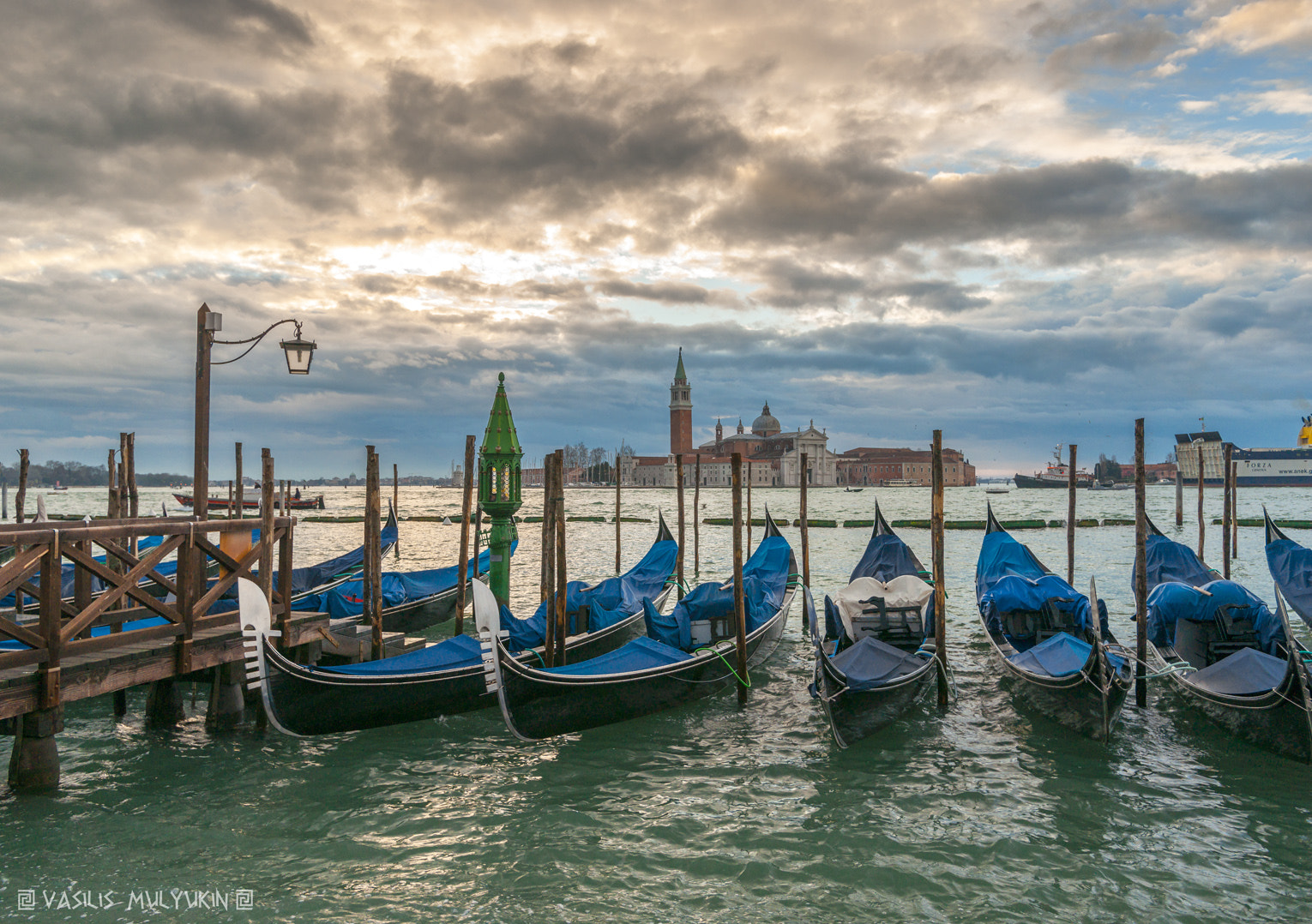 Minolta AF 17-35mm F2.8-4 (D) sample photo. Venezia classic. photography