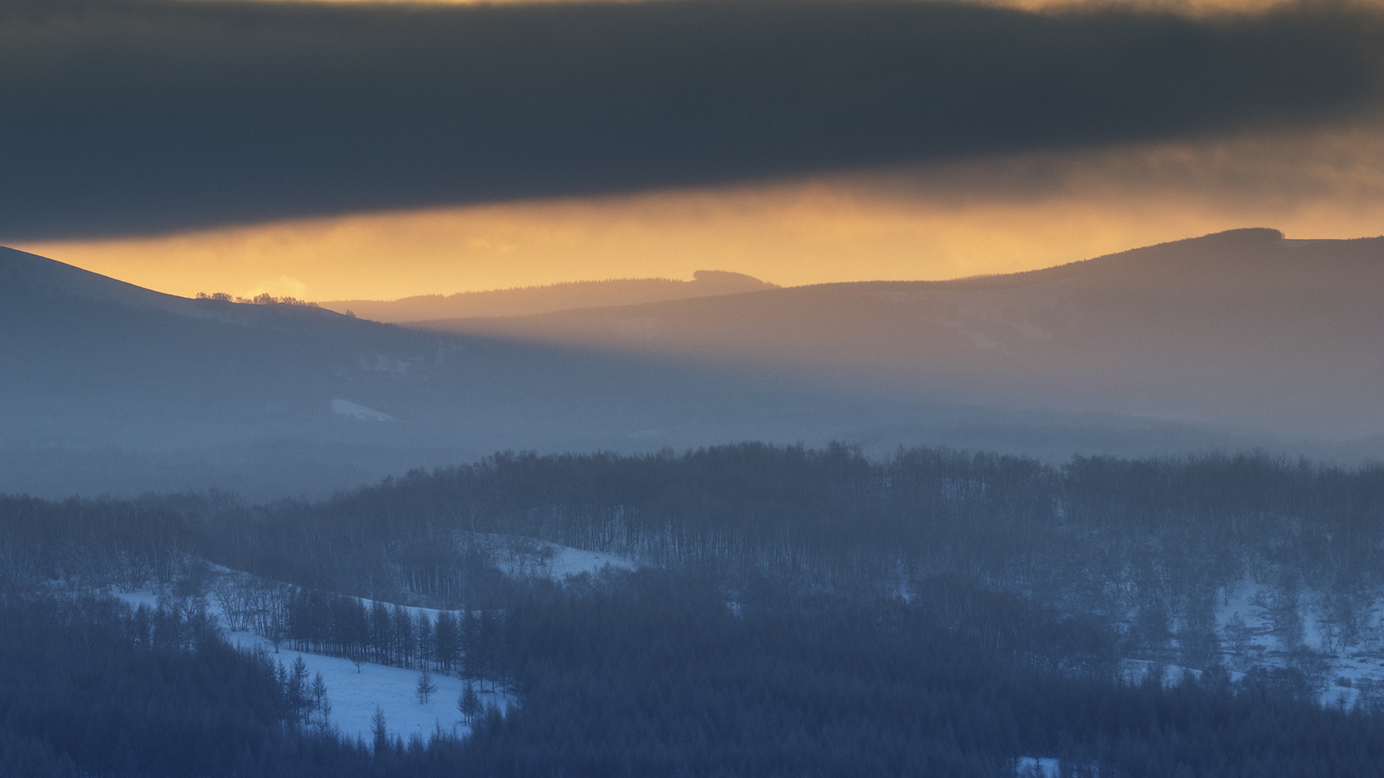 Canon EF 100-400mm F4.5-5.6L IS USM sample photo. Snowy sunrise photography