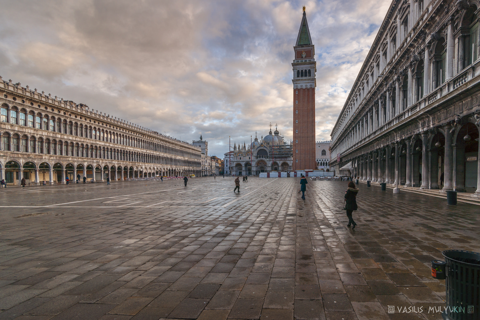 Minolta AF 17-35mm F2.8-4 (D) sample photo. Venezia classic .. photography