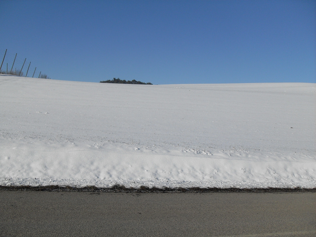 Samsung VLUU L100, M100  / Samsung L100, M100 sample photo. Landschaft im schnee photography