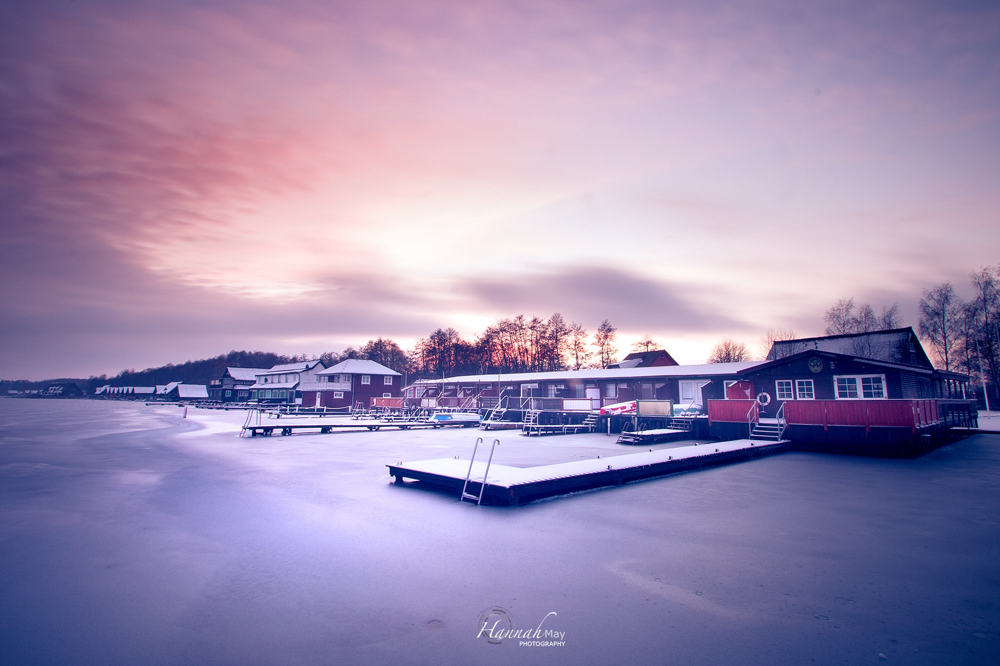 Canon EOS 600D (Rebel EOS T3i / EOS Kiss X5) sample photo. Frozen lake photography