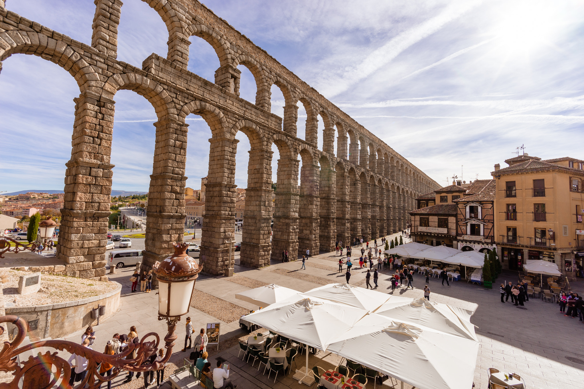 Sony a7 II + Voigtlander SUPER WIDE-HELIAR 15mm F4.5 III sample photo. Segovia aquaduct photography