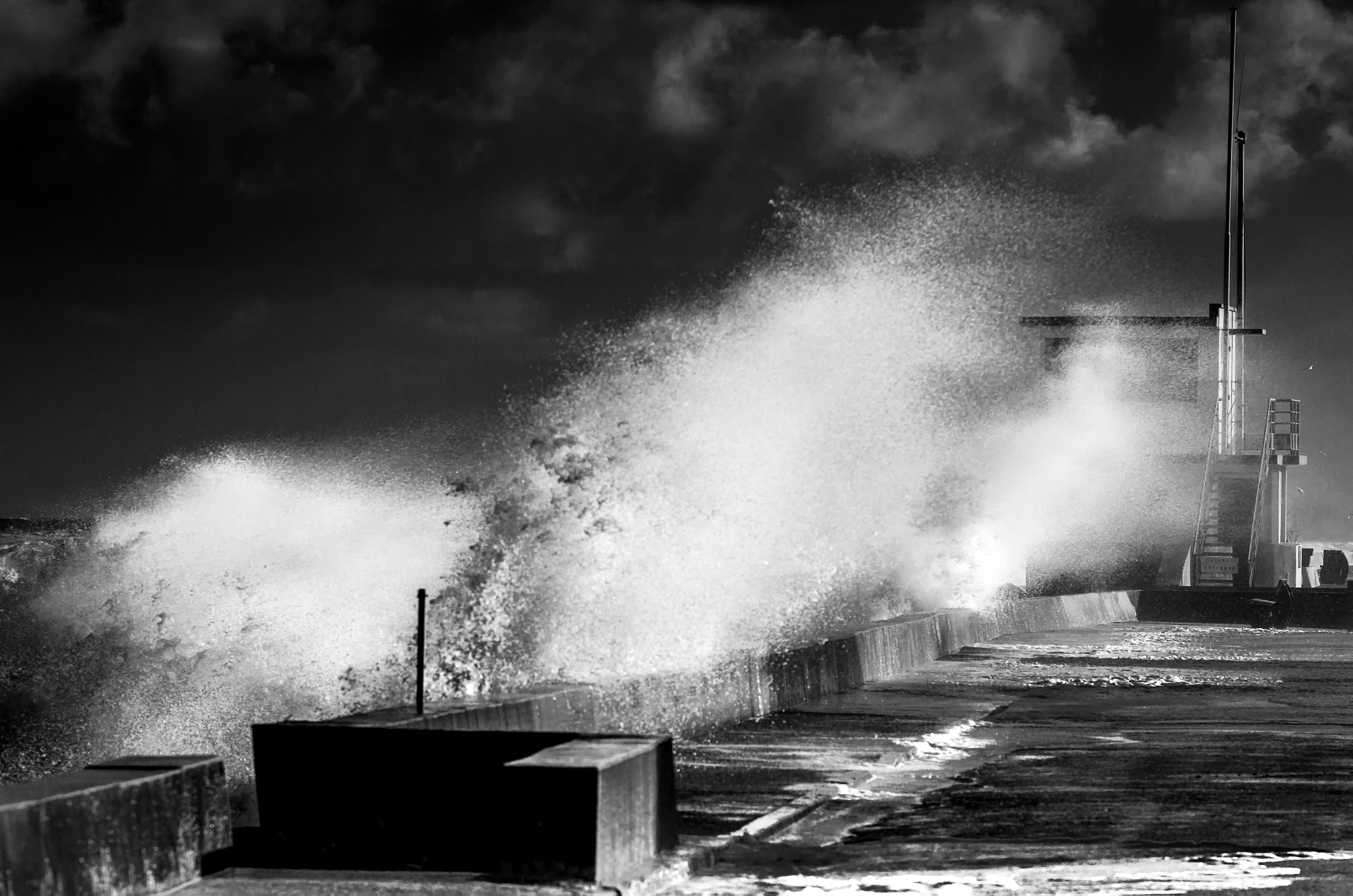 Pentax K-5 sample photo. Tempête à ver sur mer (normandie) photography