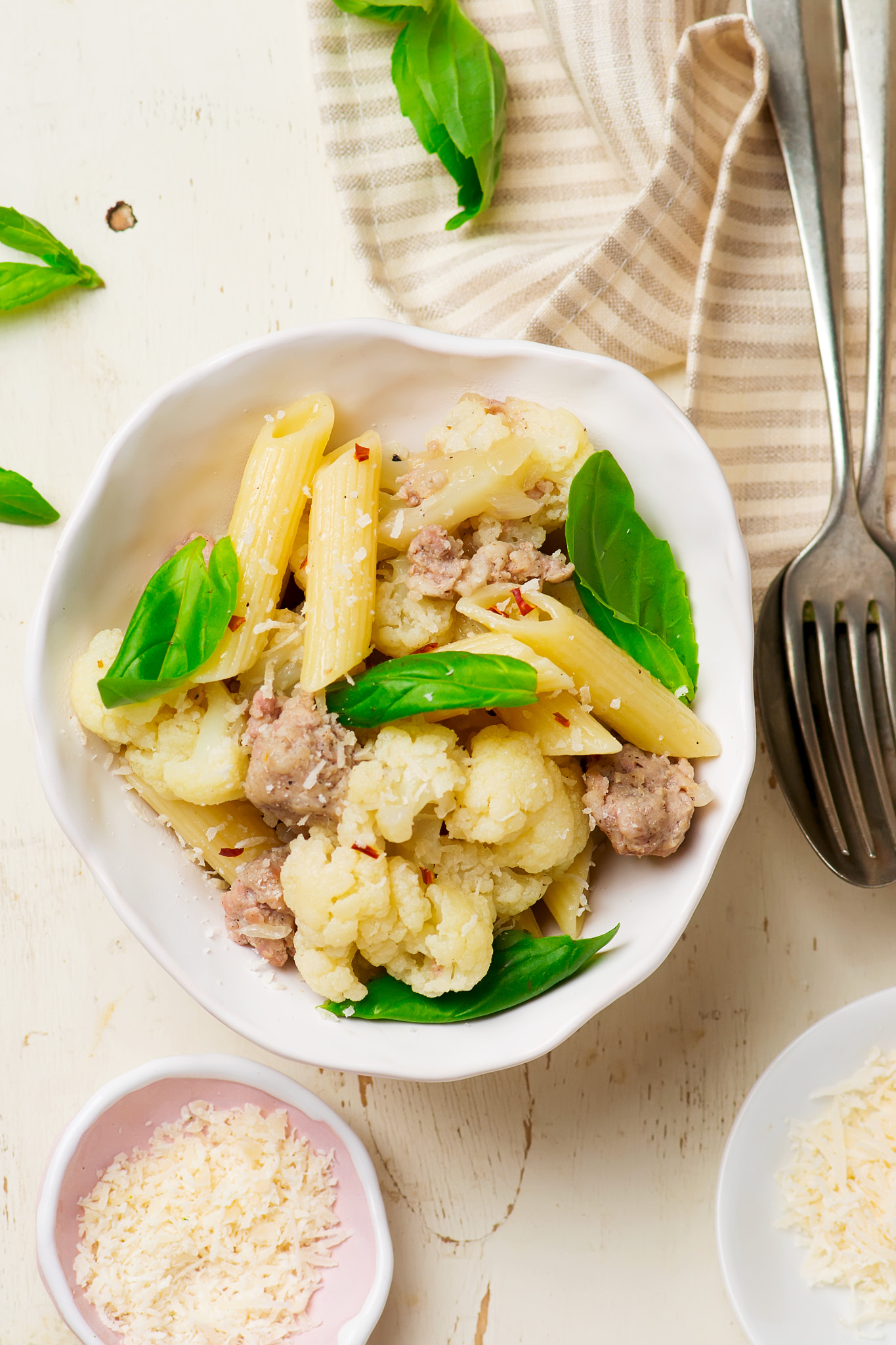 Nikon AF-S Micro-Nikkor 105mm F2.8G IF-ED VR sample photo. Pasta with chicken sausage and cauliflower photography