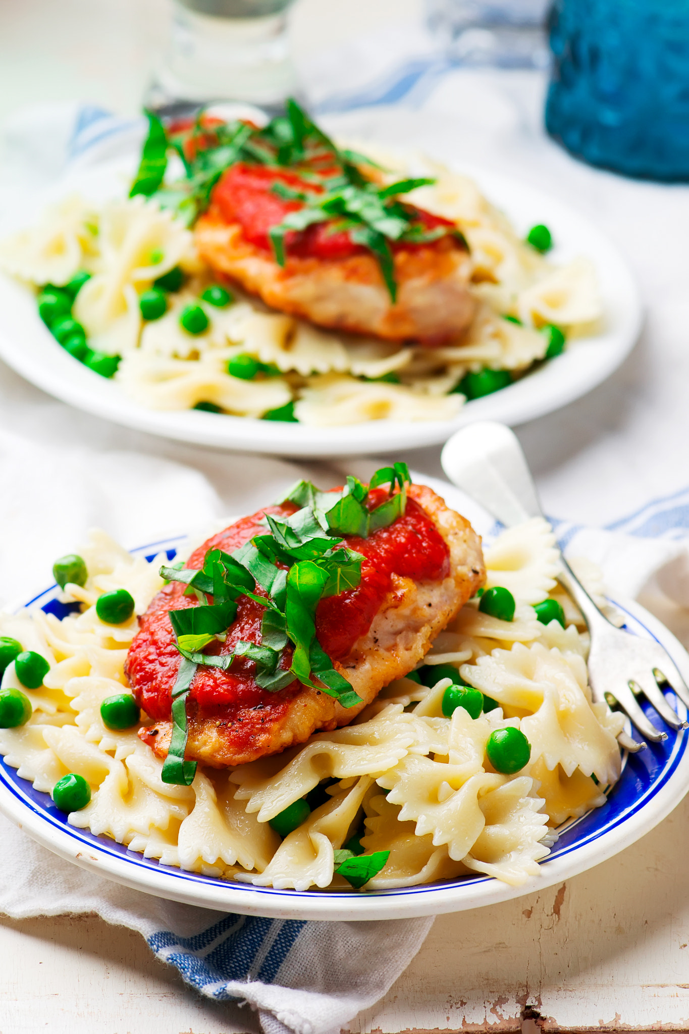 Nikon AF-S Micro-Nikkor 105mm F2.8G IF-ED VR sample photo. Chicken cutlets in pizzaiola sauce photography