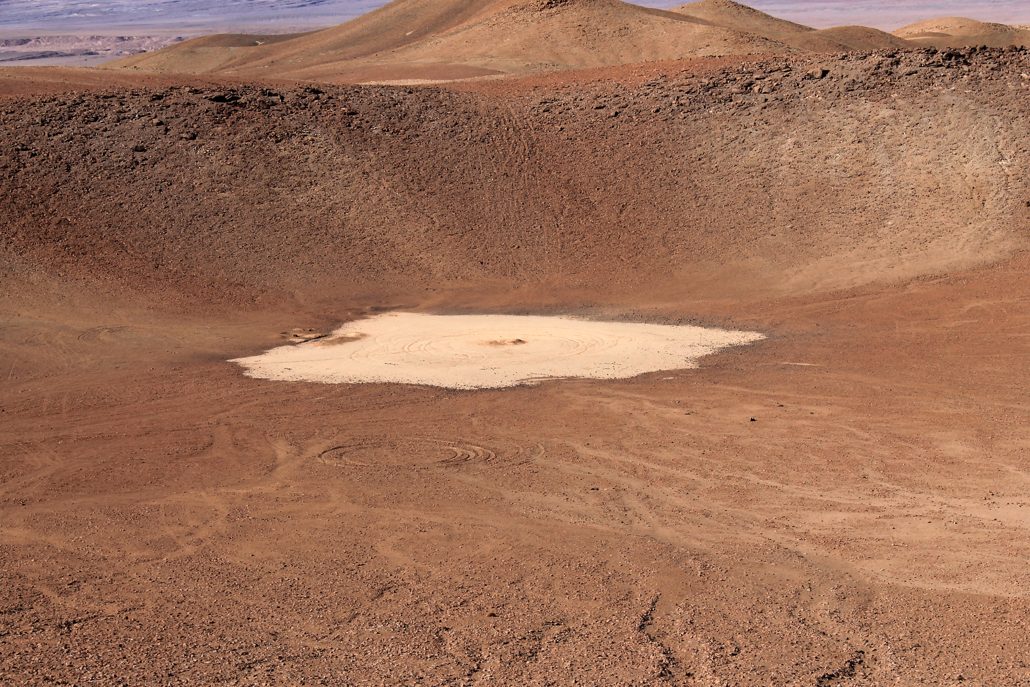 Canon EOS 1100D (EOS Rebel T3 / EOS Kiss X50) sample photo. Monturaqui crater photography