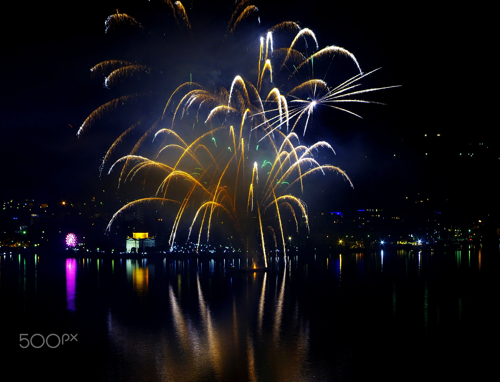 Pentax K-S2 sample photo. New year's eve fireworks - happy photography