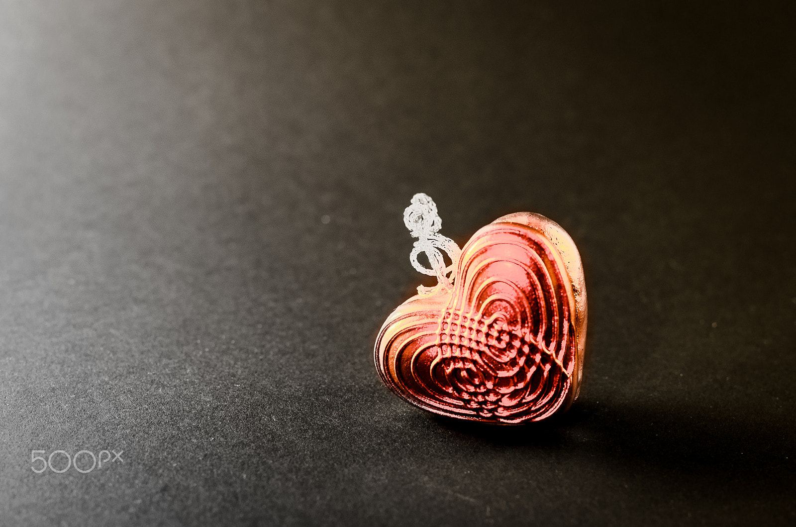 Nikon D5100 + Sigma 50mm F1.4 DG HSM Art sample photo. Heart photography