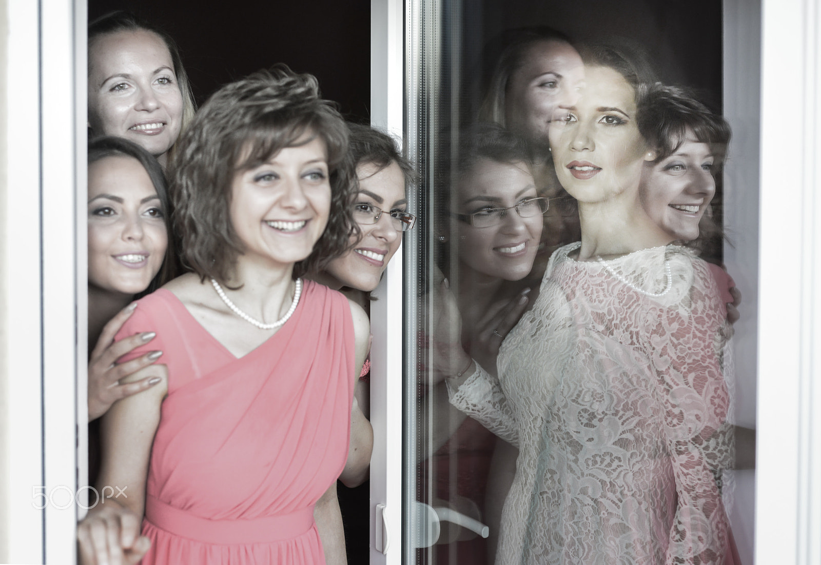 Nikon D800E + Nikon AF Nikkor 50mm F1.8D sample photo. Bride and bridesmaids photography