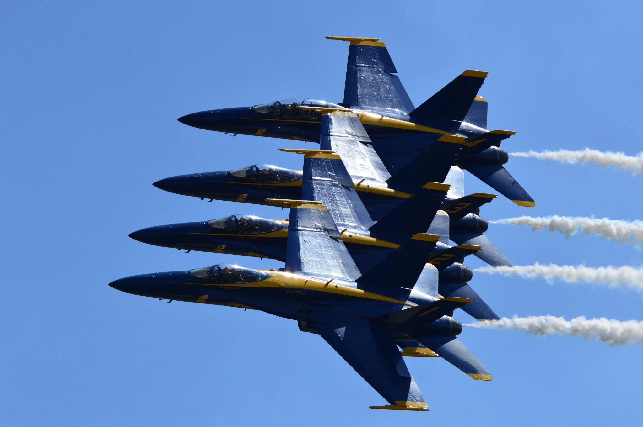 Nikon D3200 sample photo. Blue angels echelon pass photography