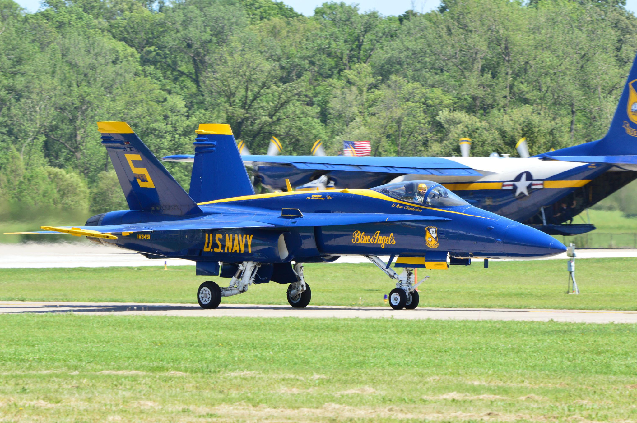 Nikon D3200 sample photo. Blue angels lead solo photography