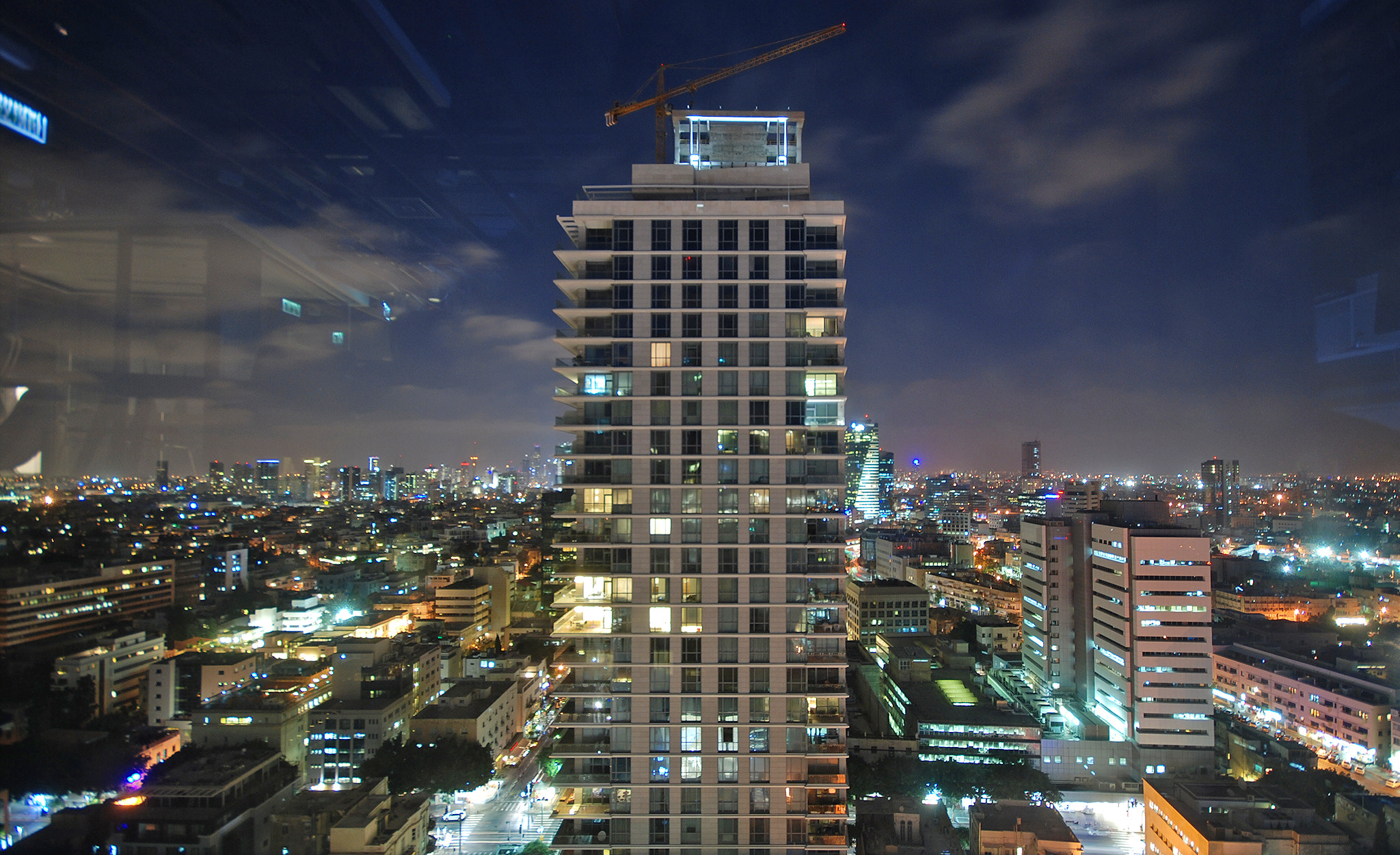 Sigma 10-20mm F4-5.6 EX DC HSM sample photo. Tel aviv night photography