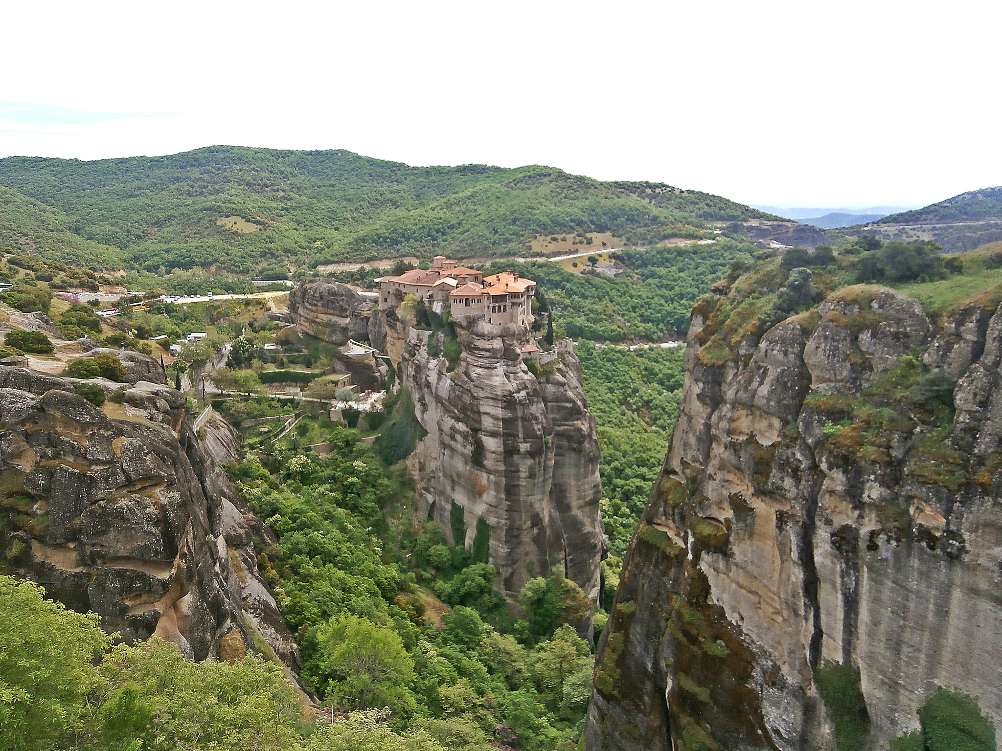 Olympus VH210 sample photo. Meteora photography