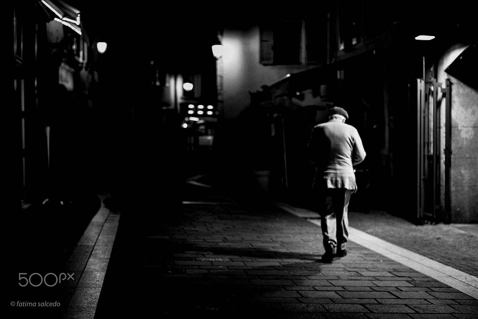 Leica Summilux-M 50mm F1.4 ASPH sample photo. Late at the night in annecy... photography