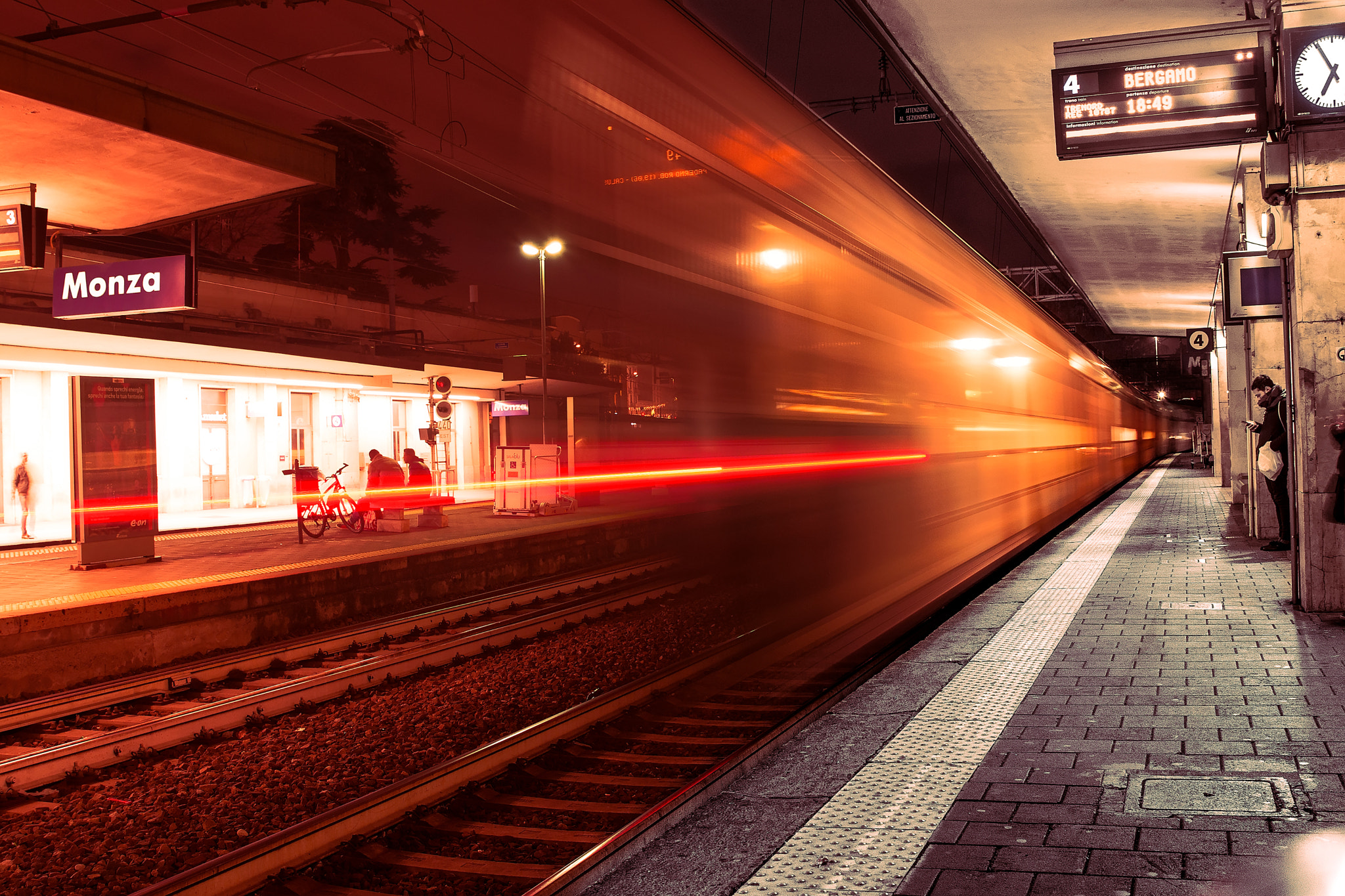 Tamron SP 24-70mm F2.8 Di VC USD sample photo. One second of monza photography