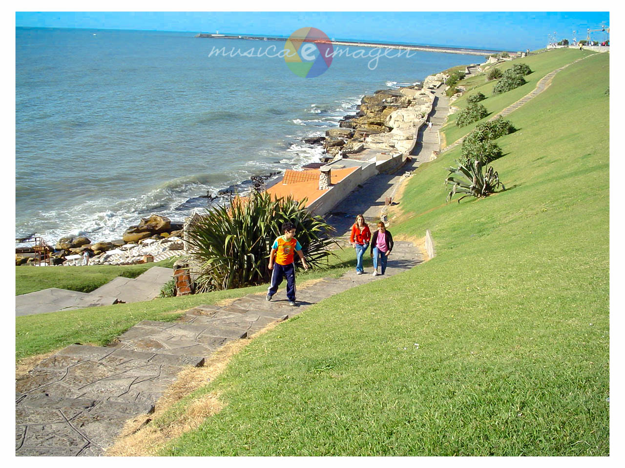 Sony DSC-P52 sample photo. Mar del plata photography