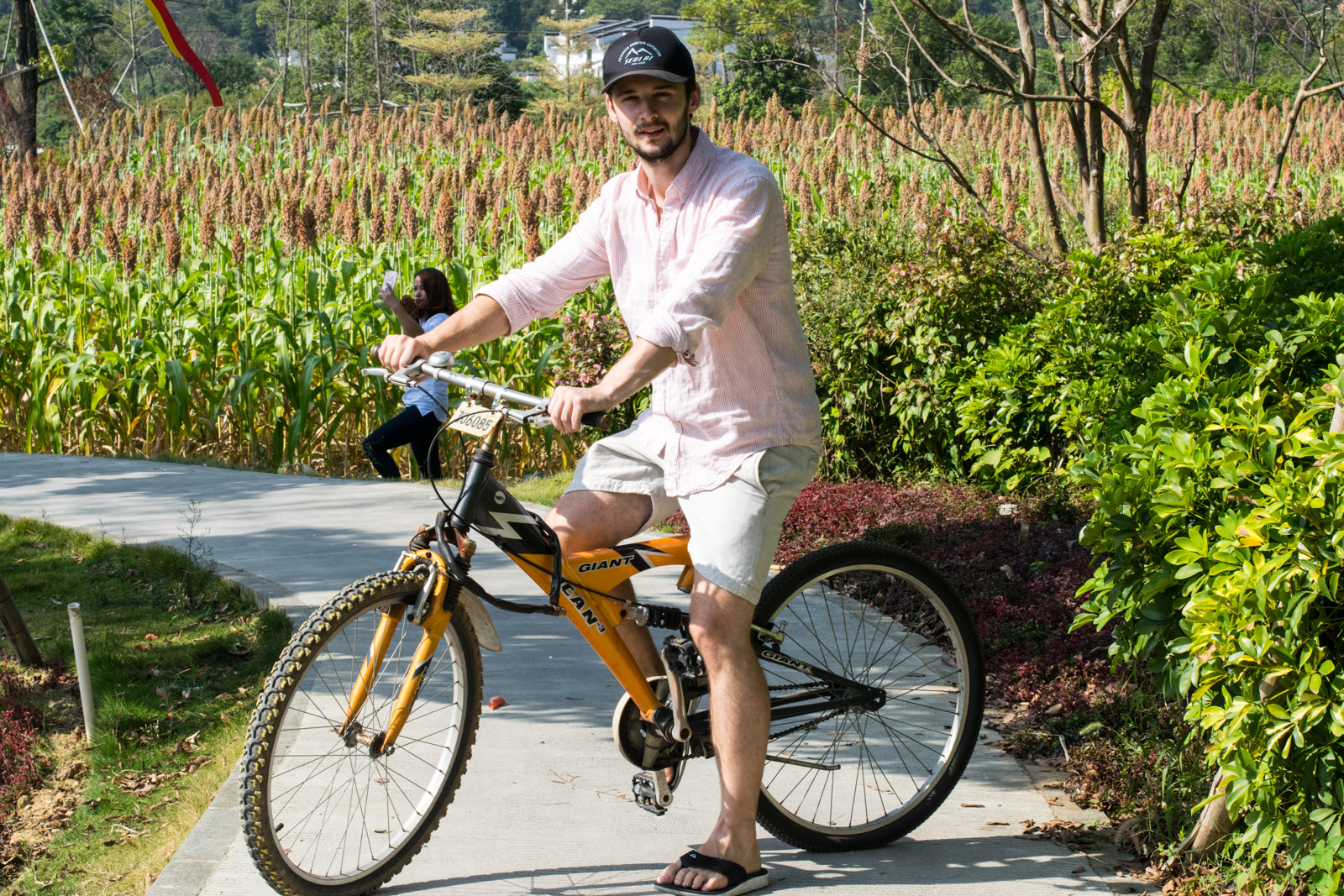 Nikon D3300 + Nikon AF-S Nikkor 50mm F1.4G sample photo. Just 'cycle' through some poses for me... photography
