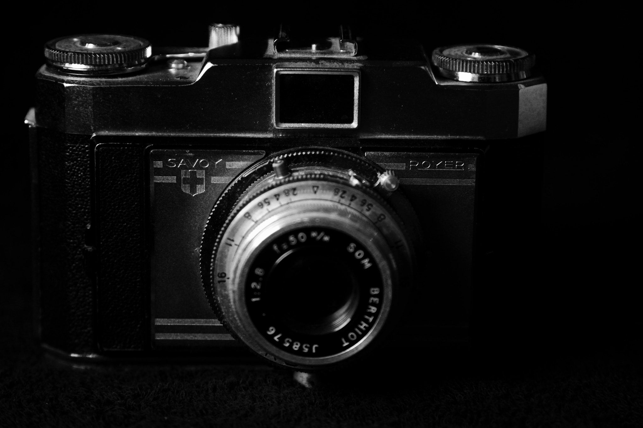Canon EOS 1200D (EOS Rebel T5 / EOS Kiss X70 / EOS Hi) sample photo. Savoy photography