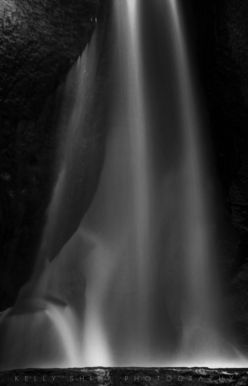 Nikon AF-Nikkor 80-200mm F2.8D ED sample photo. Waterfalls of light photography