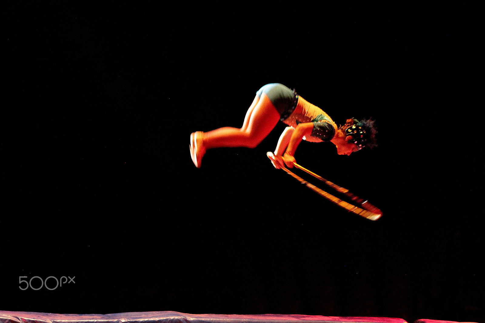 Canon EOS 550D (EOS Rebel T2i / EOS Kiss X4) sample photo. Cirque xxi photography