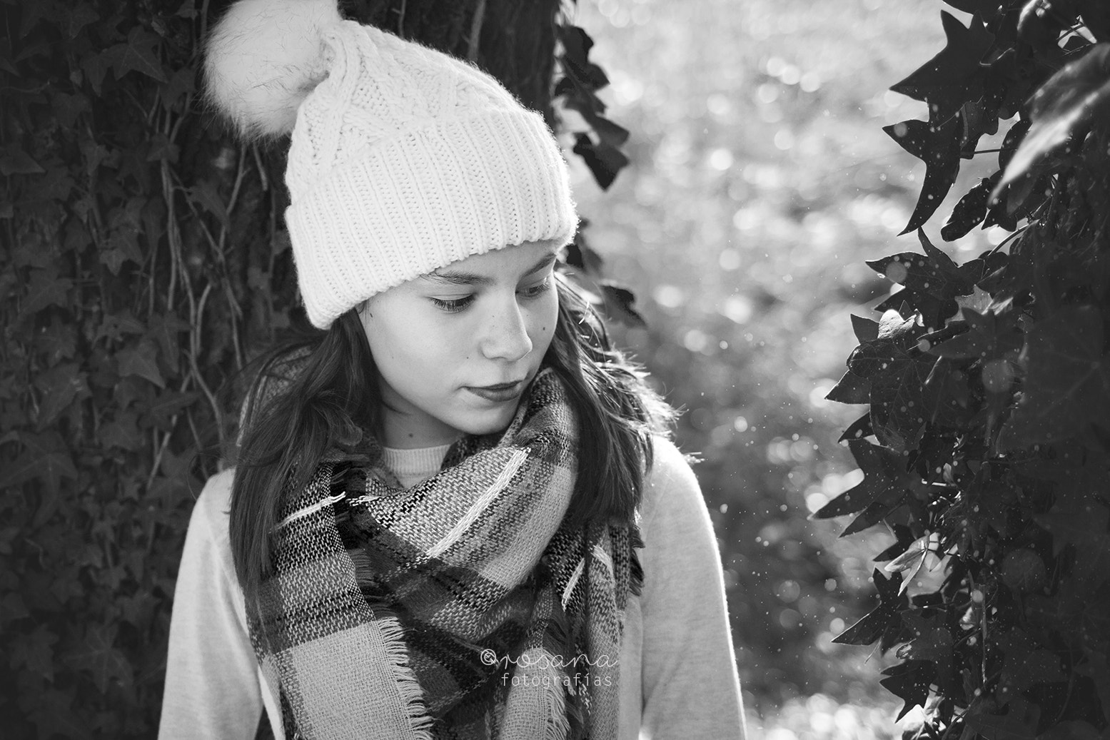 Canon EOS 60D + Canon EF 35mm F2 IS USM sample photo. Winter photography