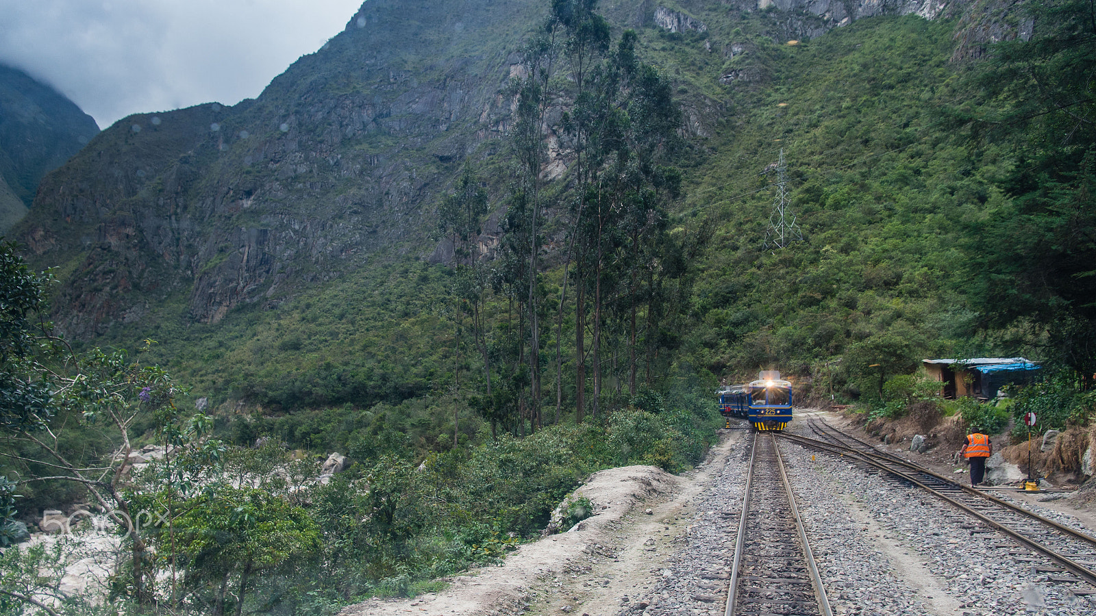 Nikon AF-S Nikkor 24-70mm F2.8E ED VR sample photo. A journey to machu picchu photography