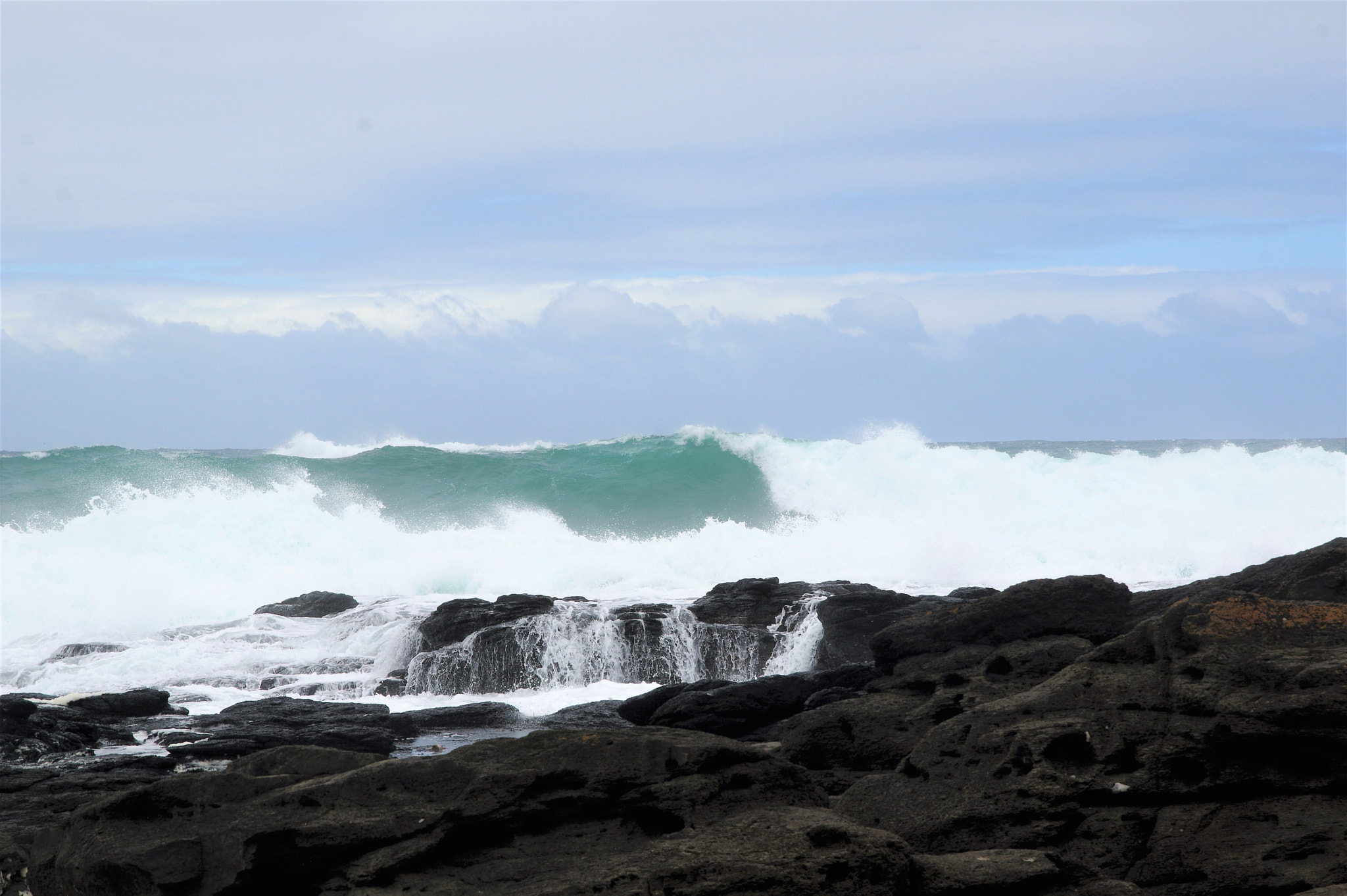 Pentax K-3 + Sigma 17-70mm F2.8-4.5 DC Macro sample photo. Flinders blowhole photography