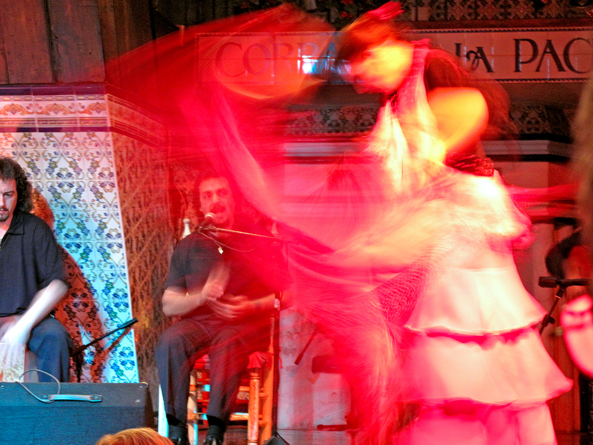 Canon PowerShot SD990 IS (Digital IXUS 980 IS / IXY Digital 3000 IS) sample photo. Madrid () photography
