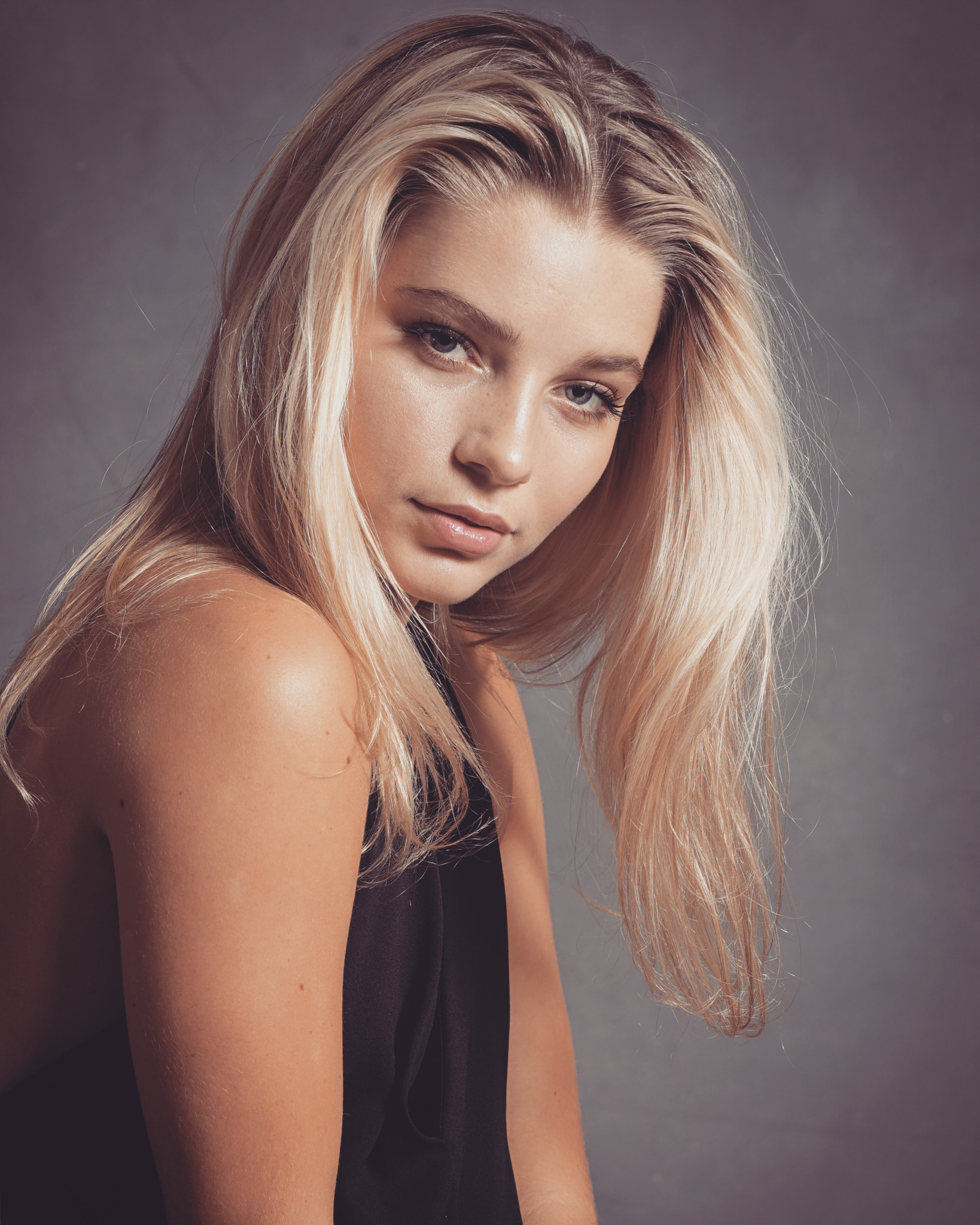 Sony FE 70-200mm F4 G OSS sample photo. Natural beauty photography