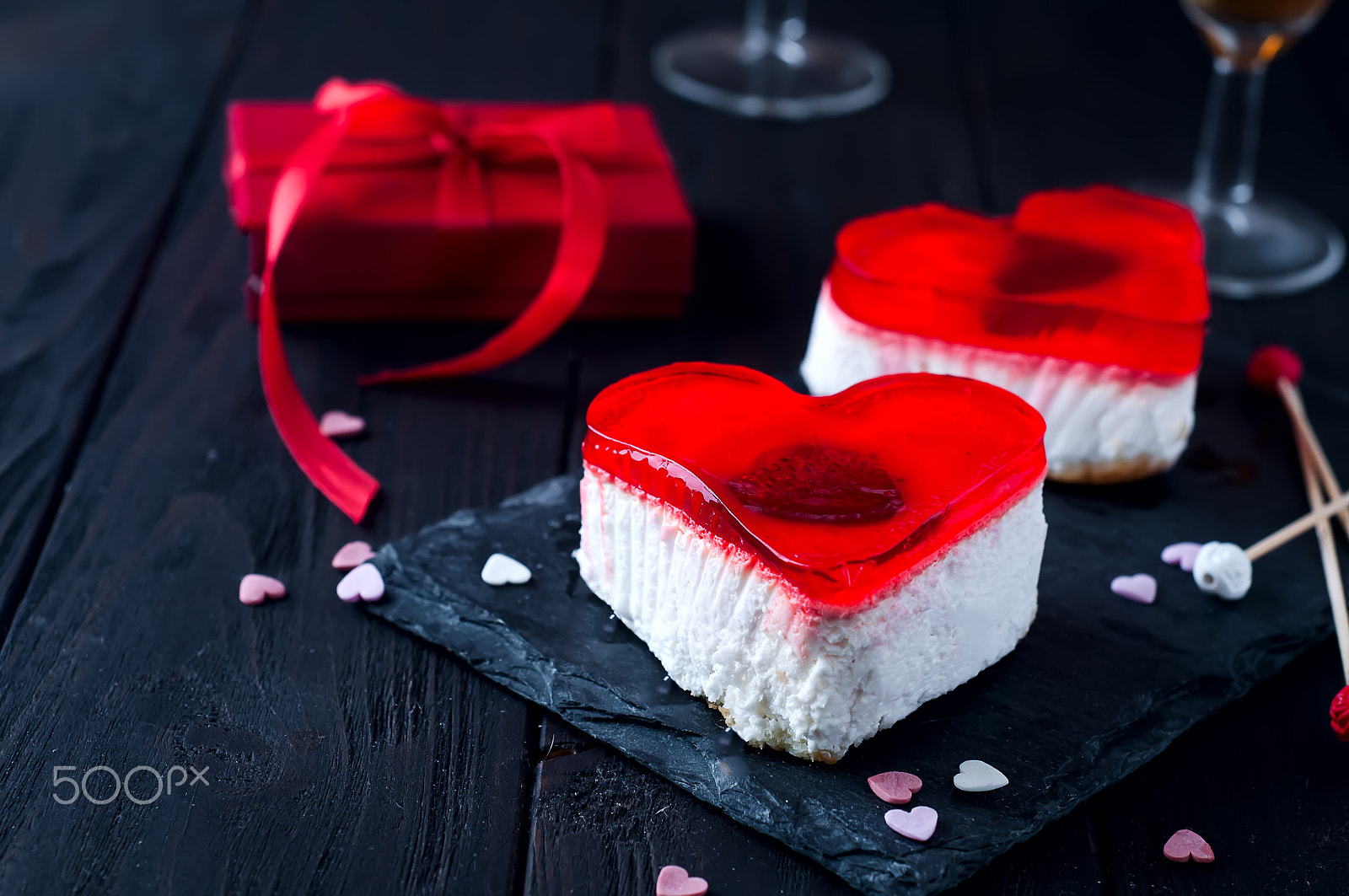 Nikon D90 sample photo. Valentines cake photography