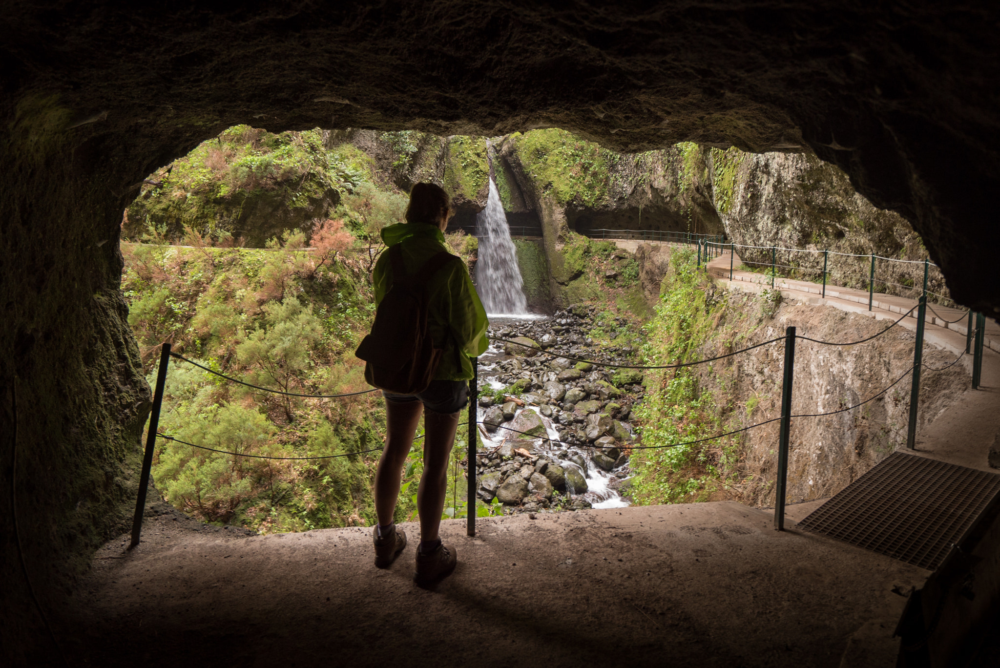 Sony a7S + Sony Vario-Tessar T* FE 16-35mm F4 ZA OSS sample photo. Waterfall as seen from a tunnel photography